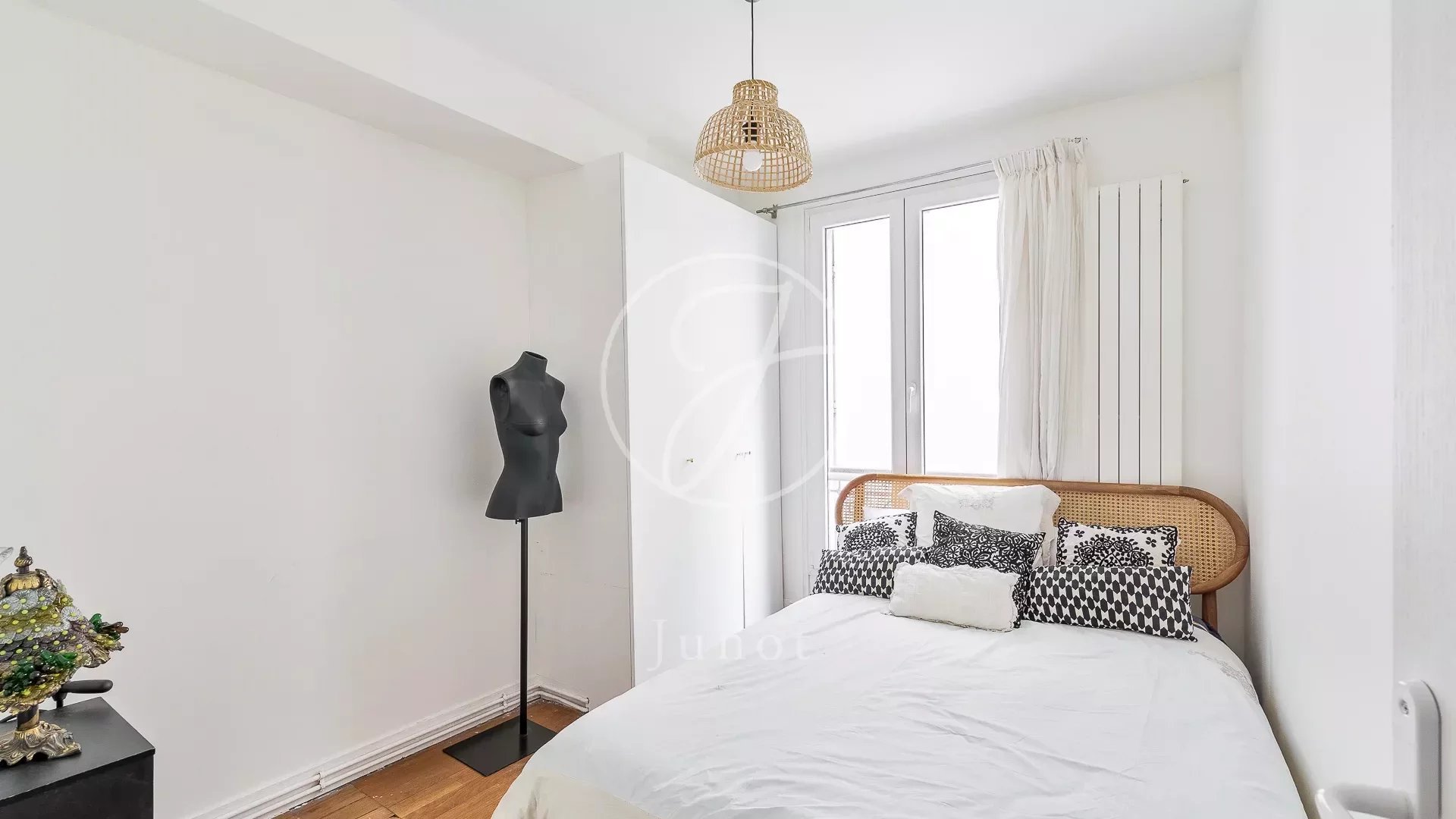 Appartement a louer paris-8e-arrondissement - 4 pièce(s) - 79.34 m2 - Surfyn