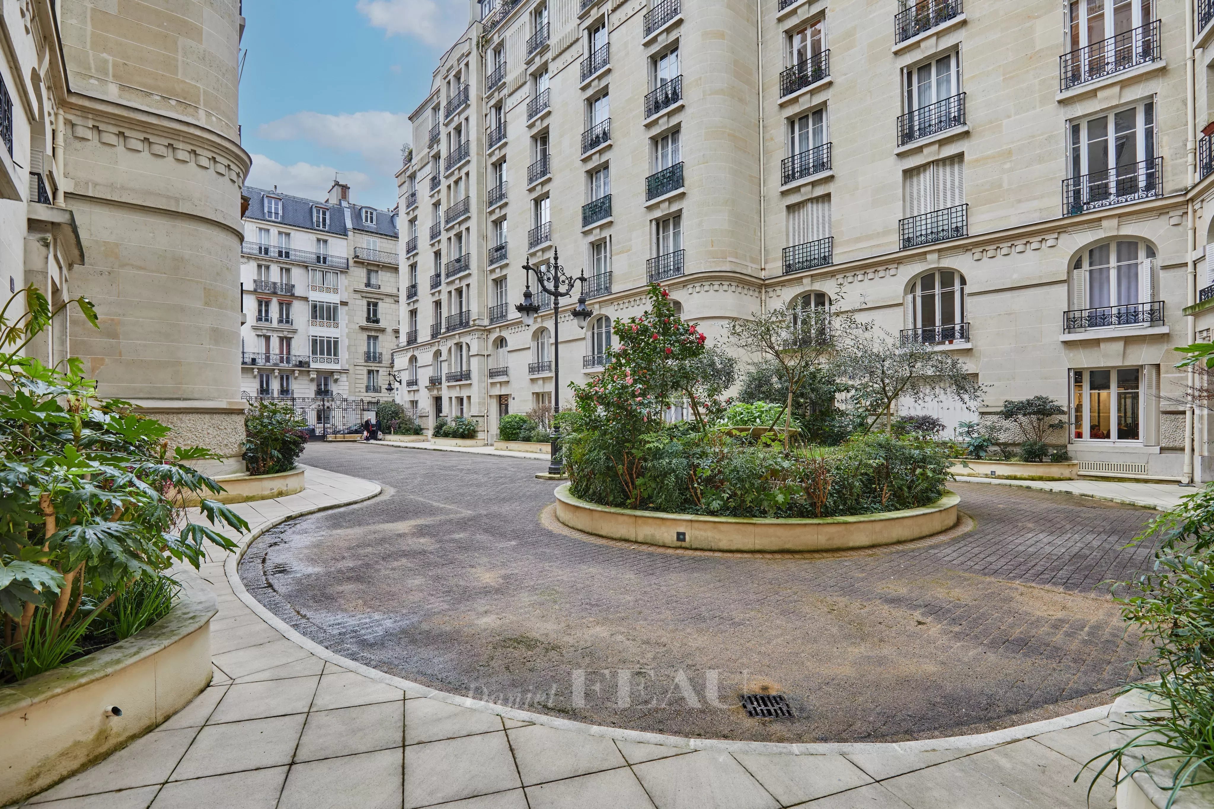 Appartement 5 pièces 147 m² Neuilly-sur-Seine