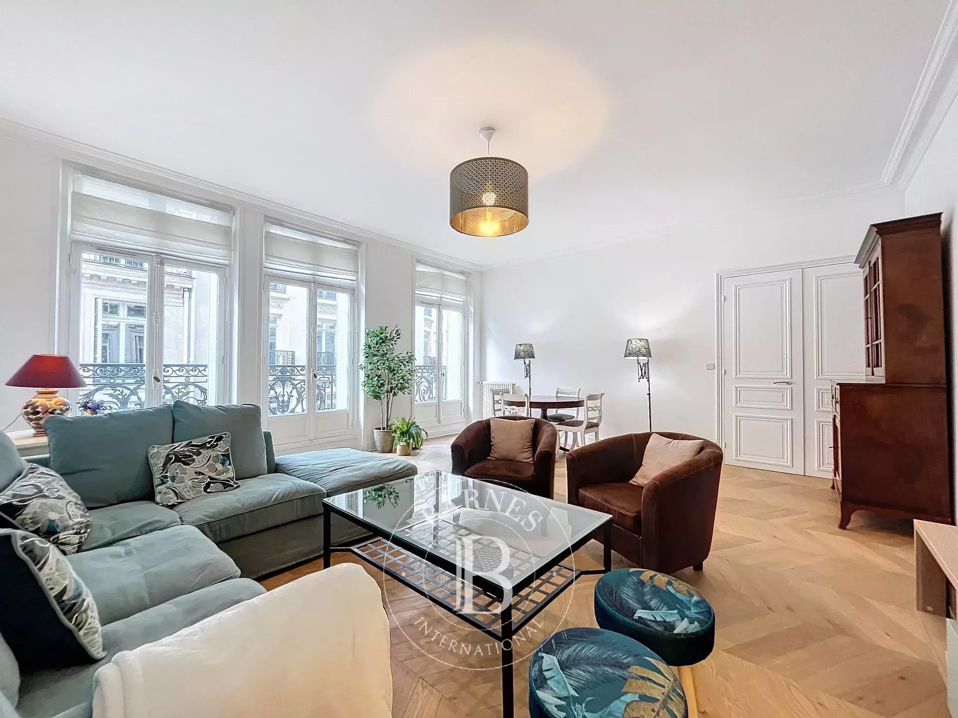 Appartement a louer paris-9e-arrondissement - 2 pièce(s) - 72.64 m2 - Surfyn