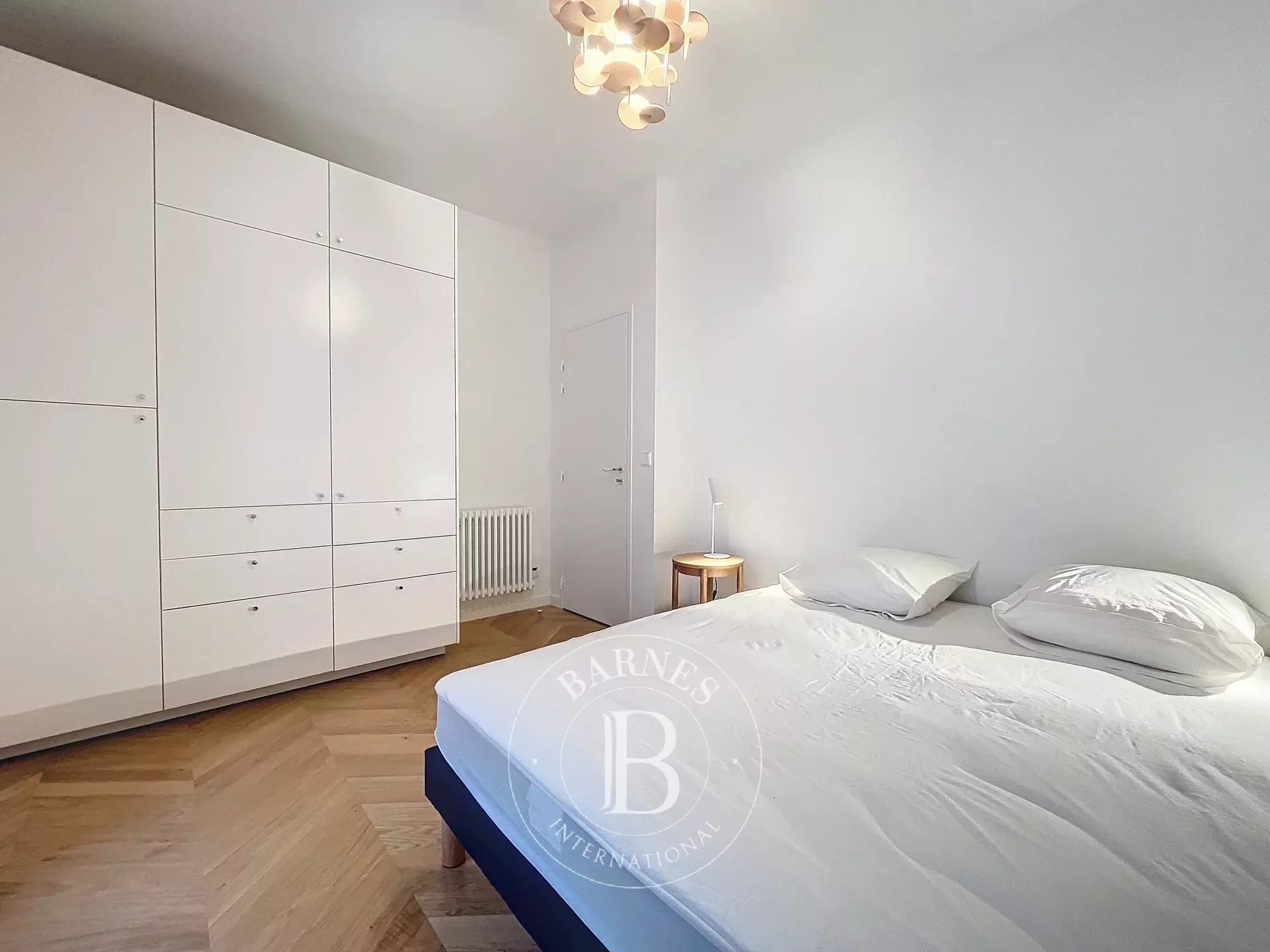 Appartement a louer paris-9e-arrondissement - 5 pièce(s) - 138.89 m2 - Surfyn