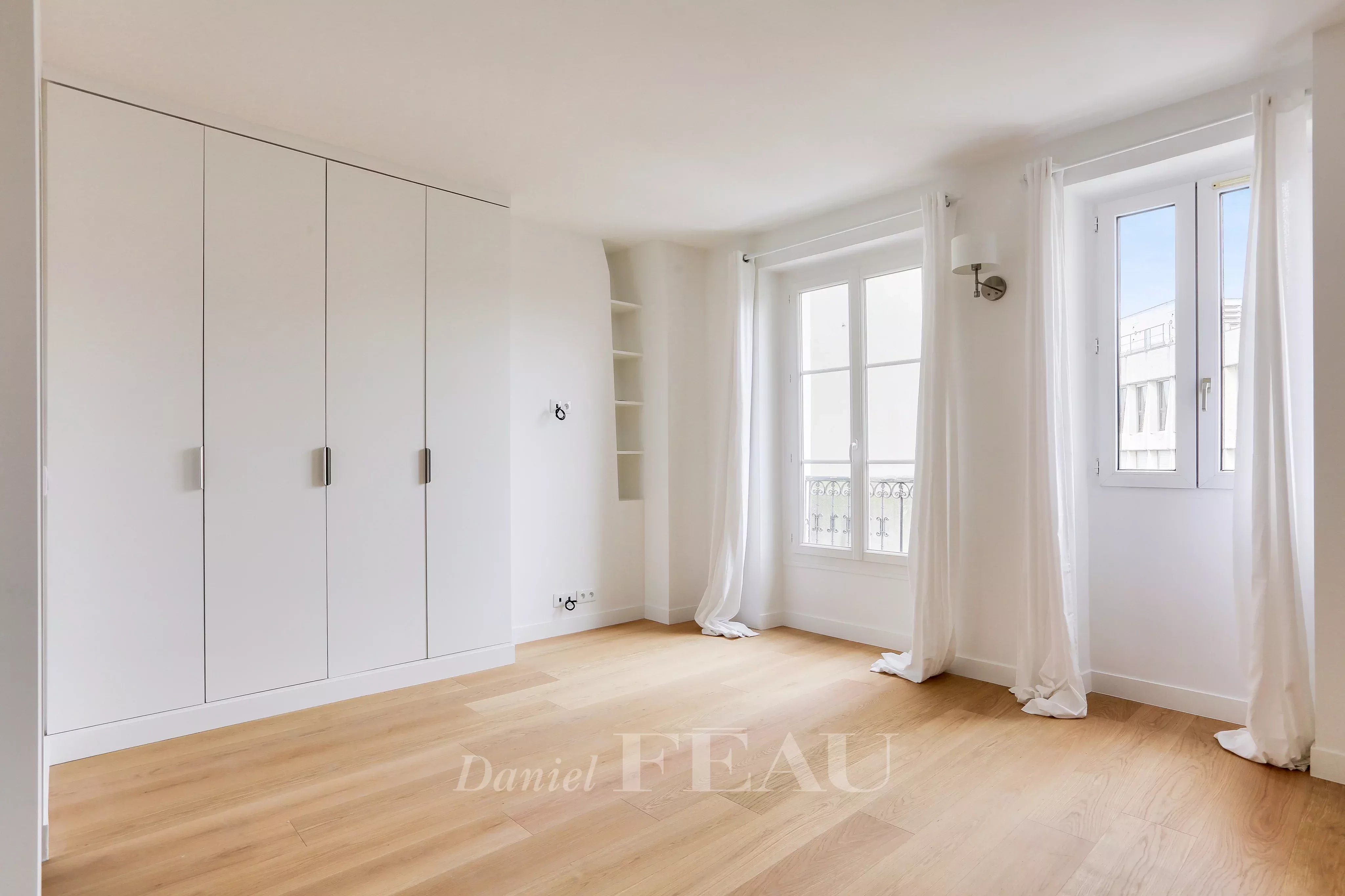 Appartement a louer paris-5e-arrondissement - 4 pièce(s) - 105 m2 - Surfyn