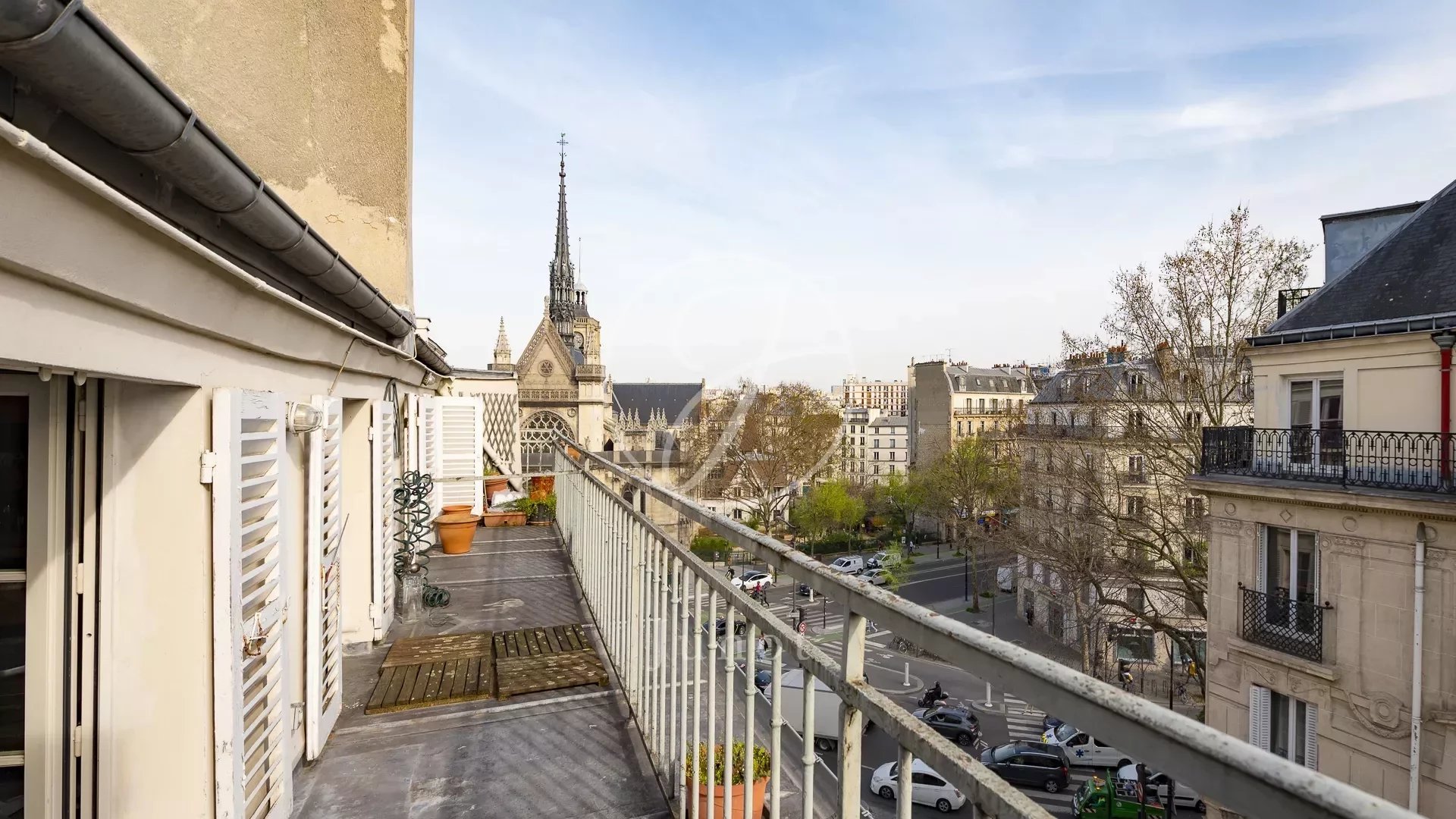 Appartement 4 pièce(s) 84.79 m²à vendre Paris-10e-arrondissement