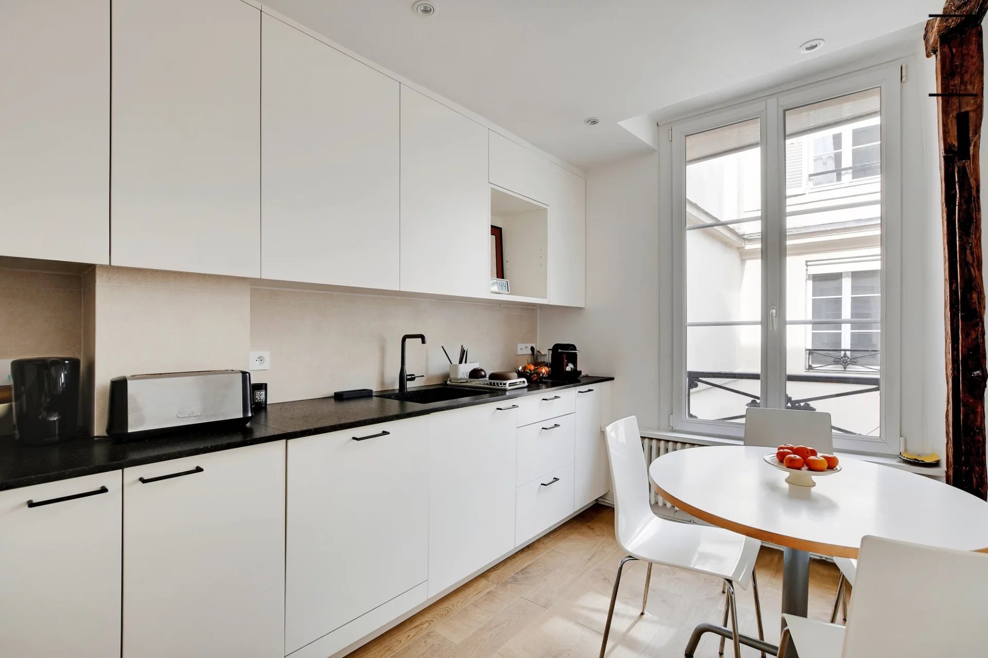 Appartement a louer paris-3e-arrondissement - 5 pièce(s) - 136.35 m2 - Surfyn