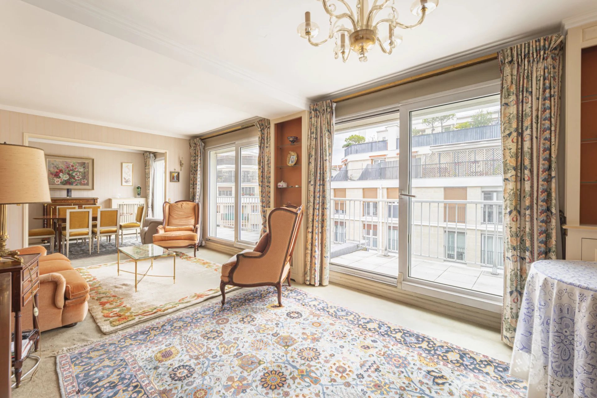 Appartement a louer paris-17e-arrondissement - 5 pièce(s) - 105.24 m2 - Surfyn