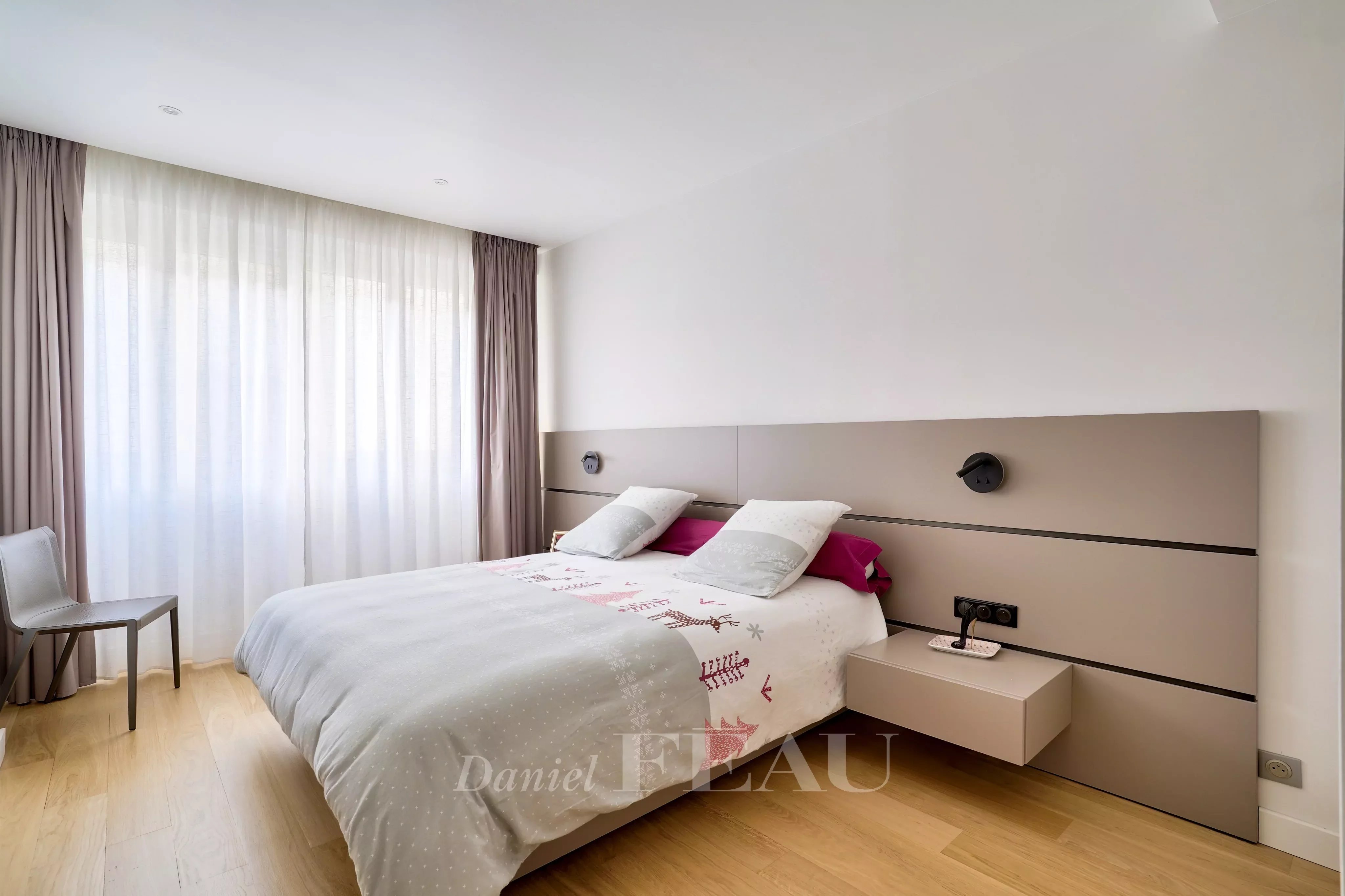 Appartement a louer paris-7e-arrondissement - 4 pièce(s) - 93 m2 - Surfyn