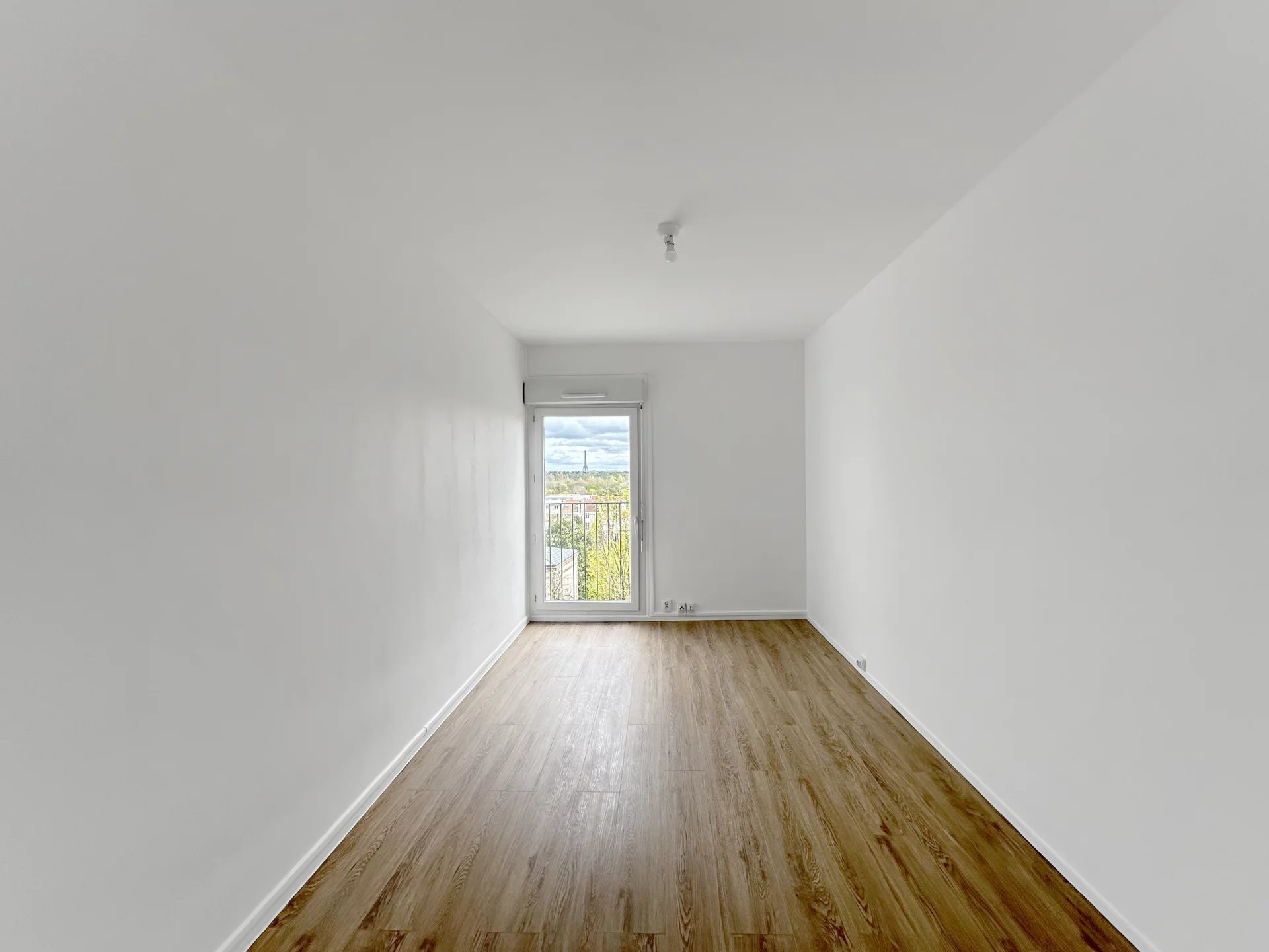 Appartement a louer suresnes - 4 pièce(s) - 75.7 m2 - Surfyn