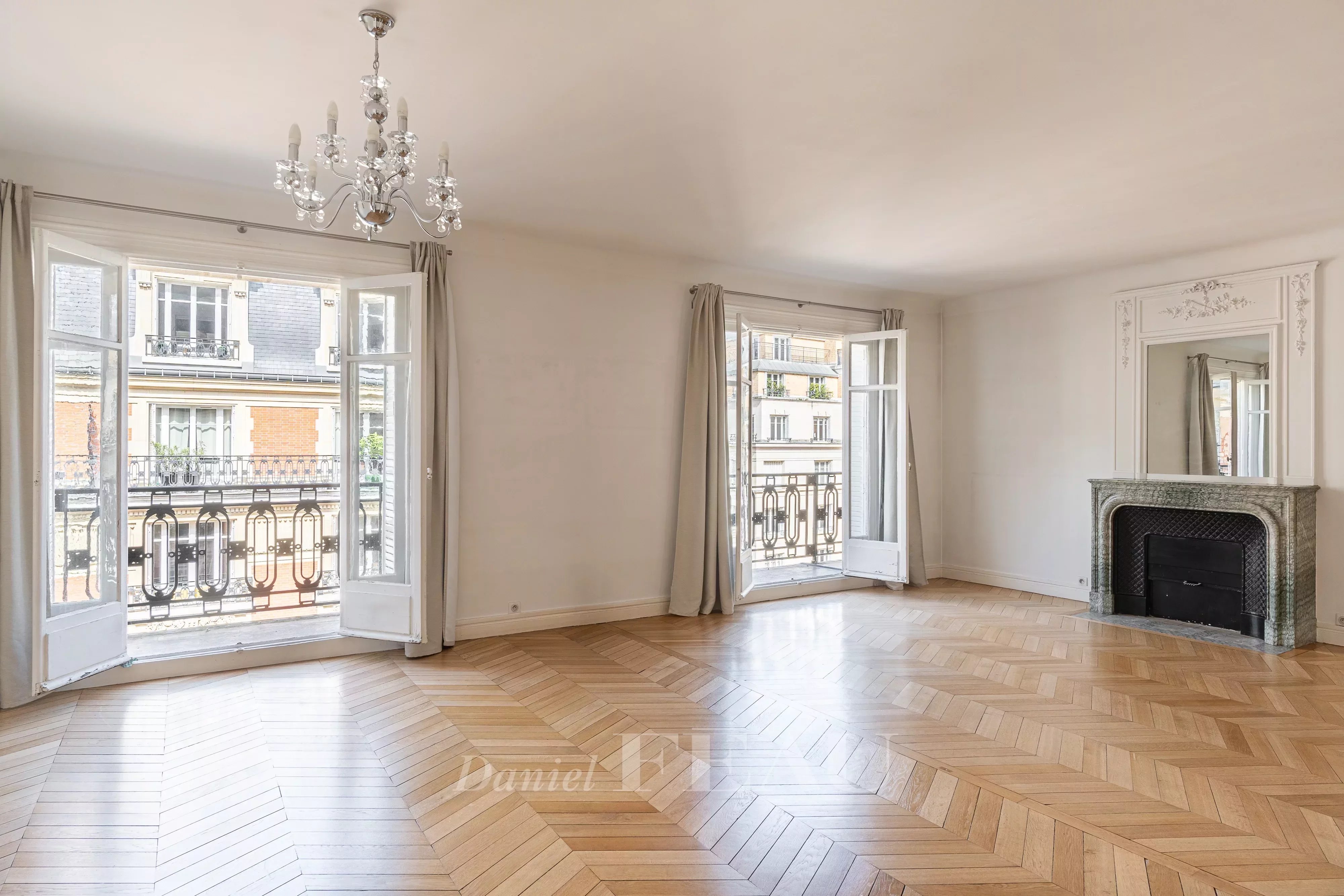 Appartement a louer neuilly-sur-seine - 5 pièce(s) - 141.83 m2 - Surfyn
