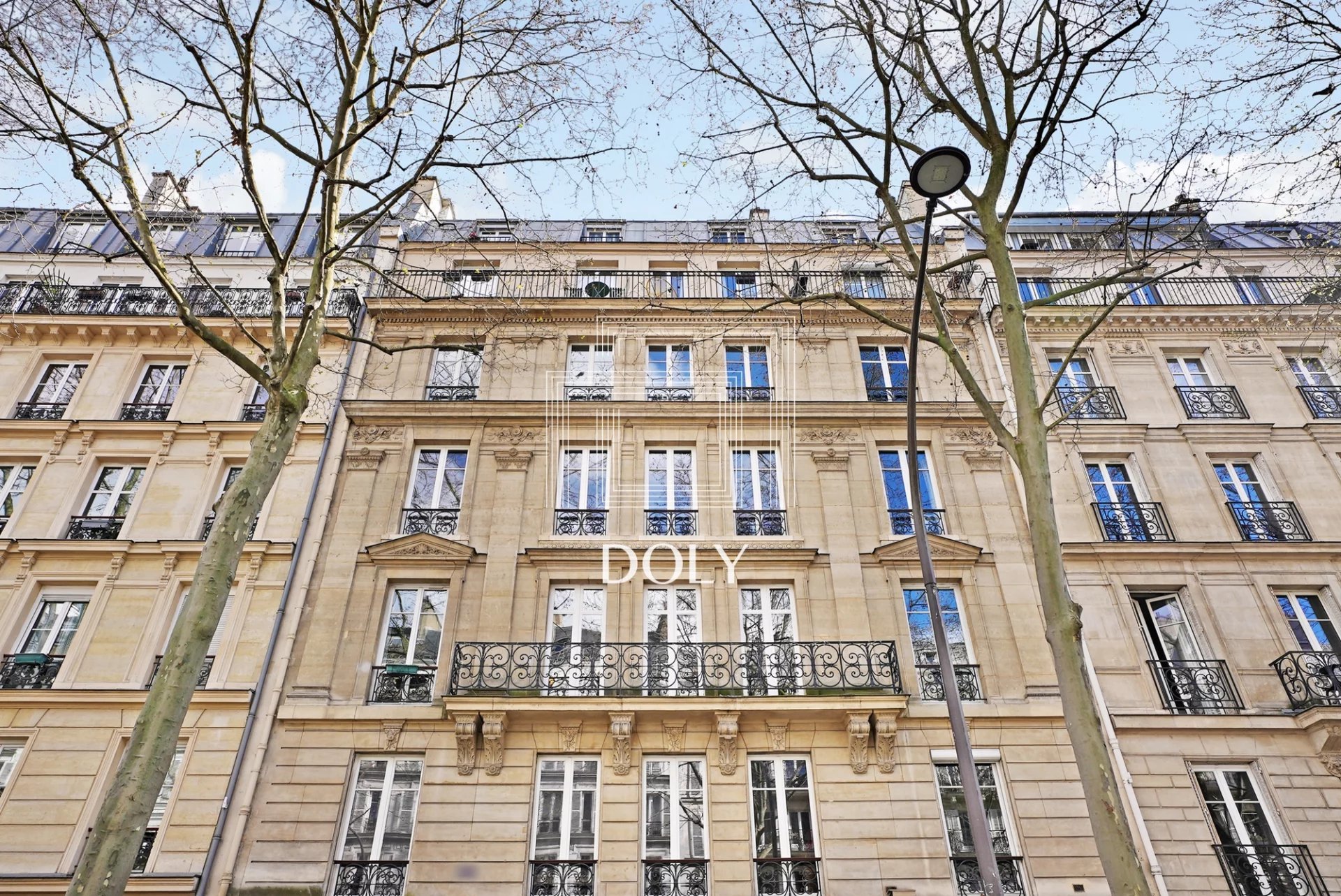 Appartement 6 pièces 147 m² Paris 9ème