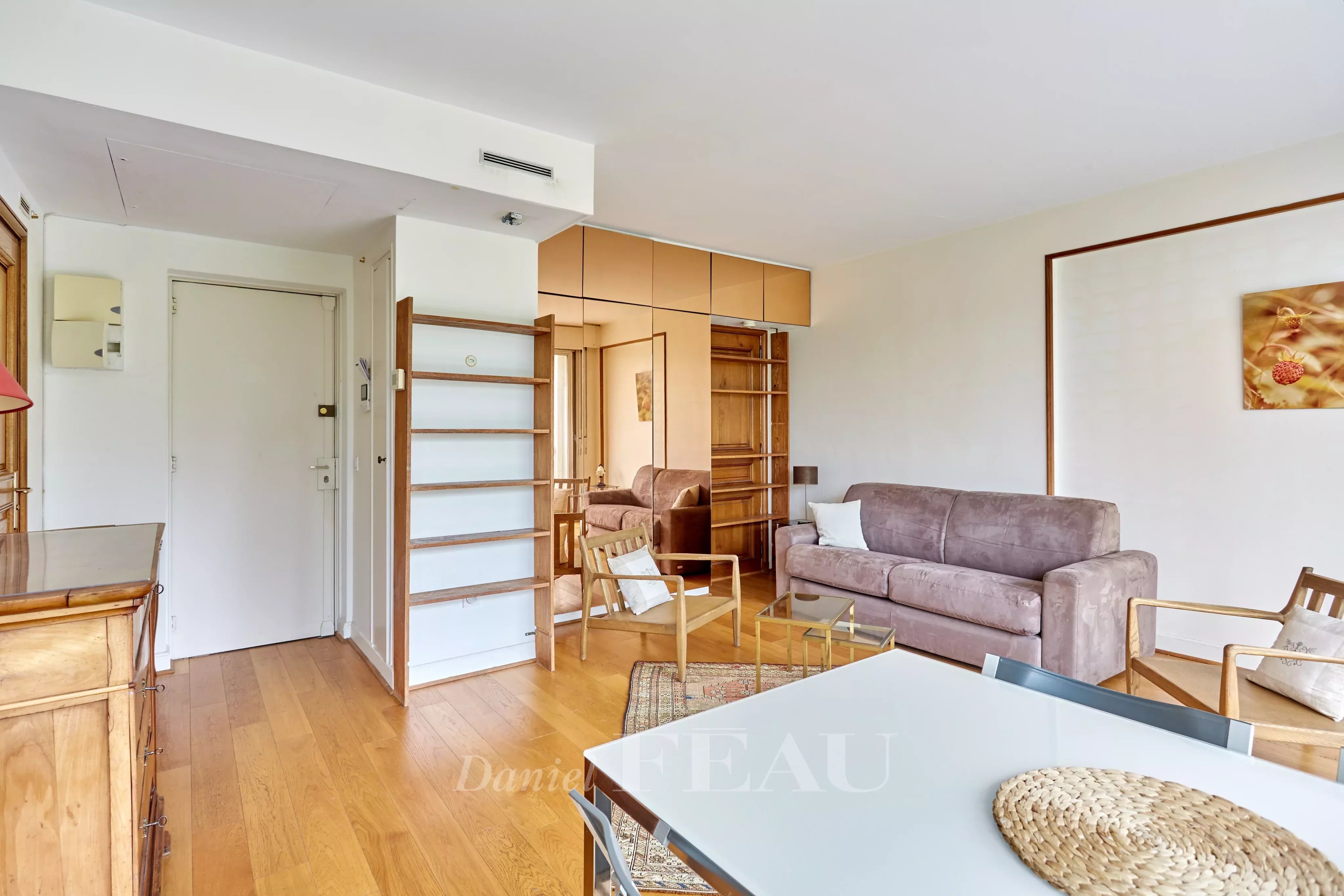 Appartement a louer  - 1 pièce(s) - 30.65 m2 - Surfyn