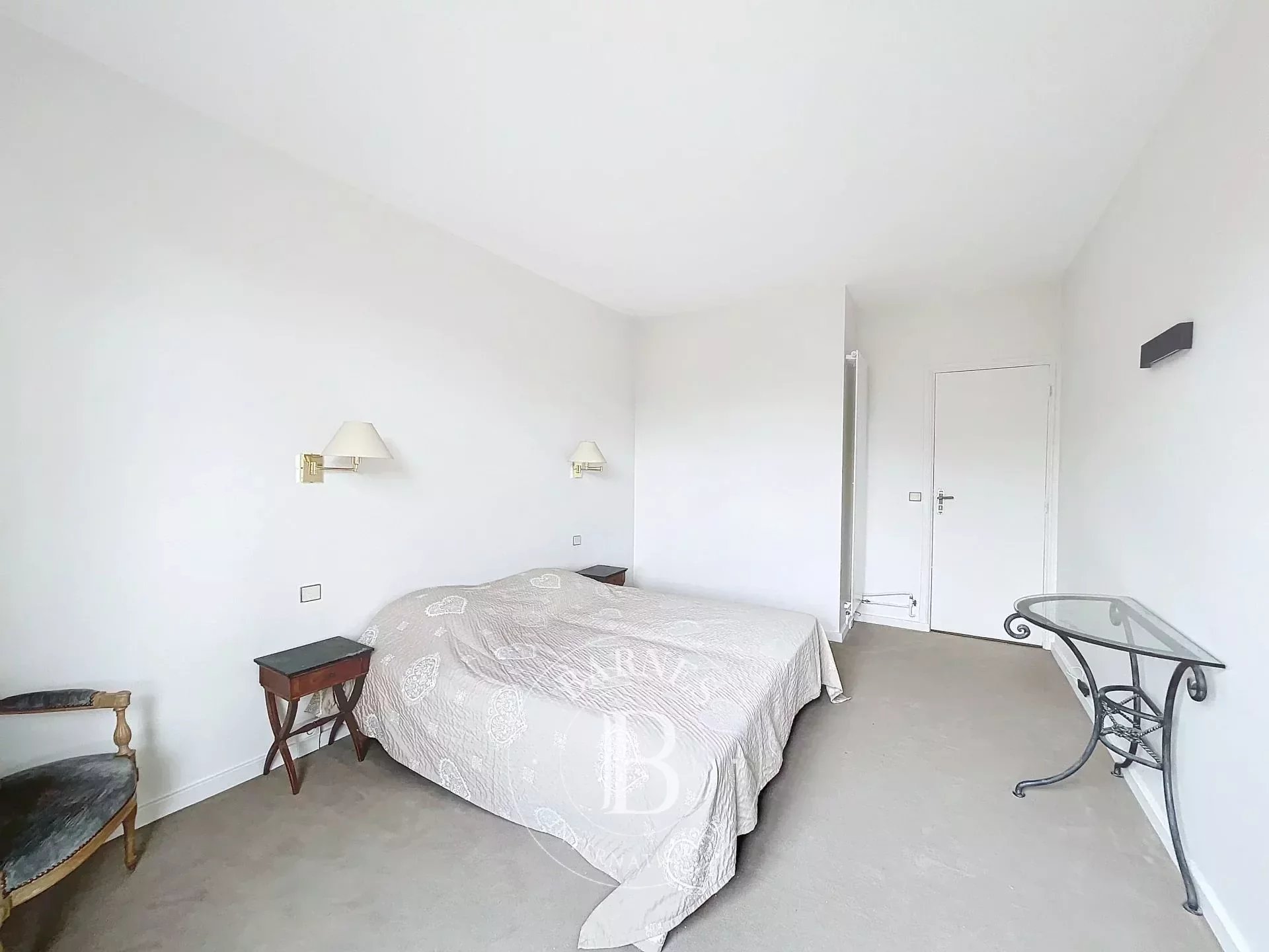 Appartement a louer neuilly-sur-seine - 4 pièce(s) - 120 m2 - Surfyn