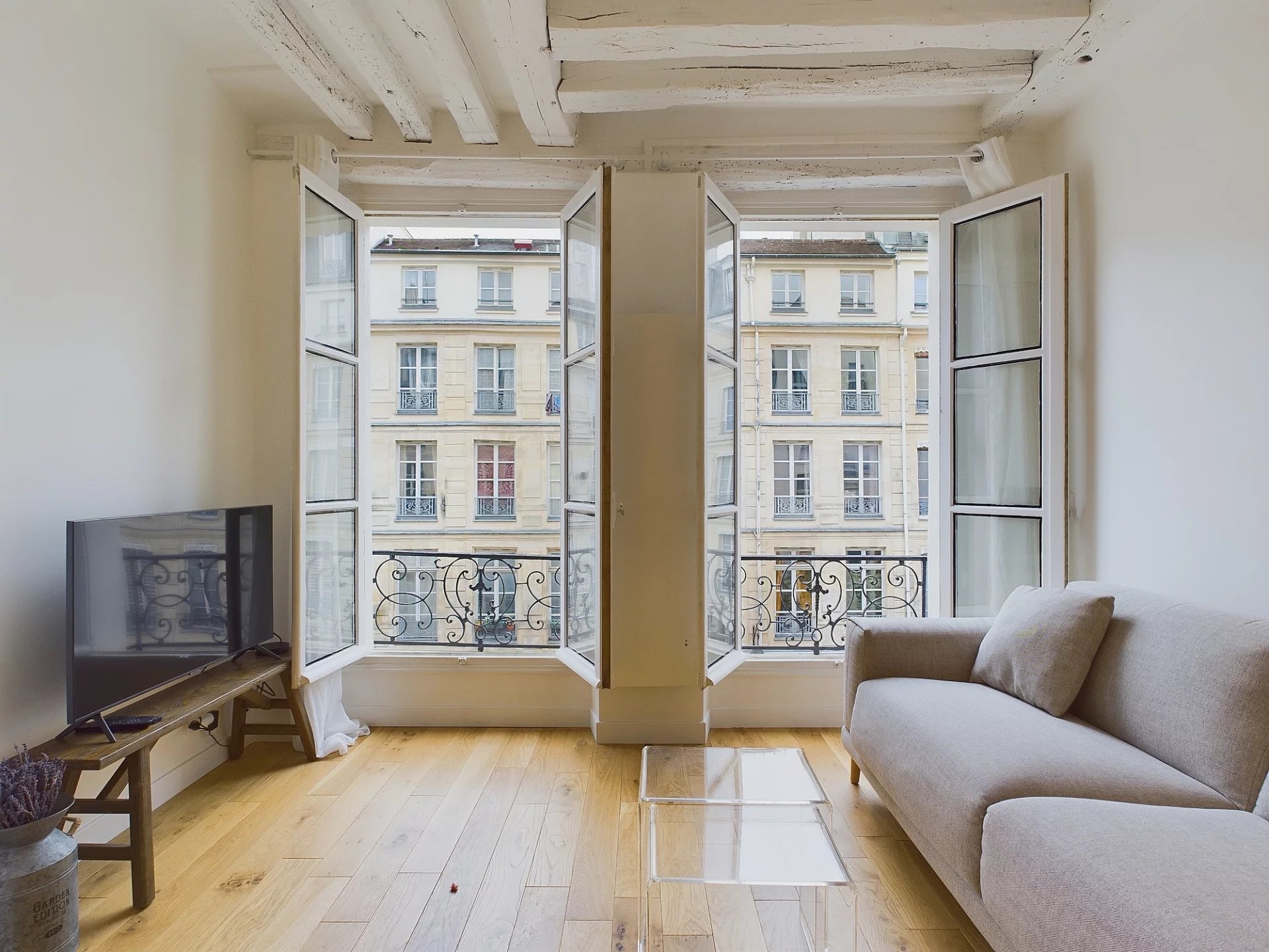 Appartement 3 pièce(s) 74 m²à vendre Paris-1er-arrondissement