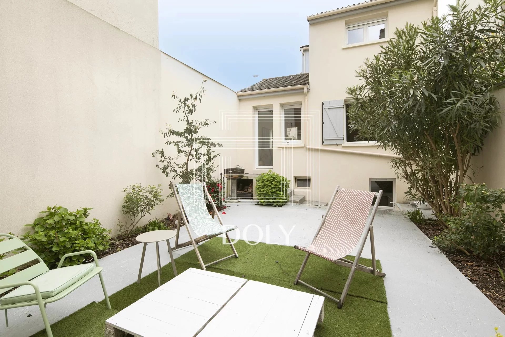 Appartement 5 pièce(s) 86 m²à vendre Paris-20e-arrondissement