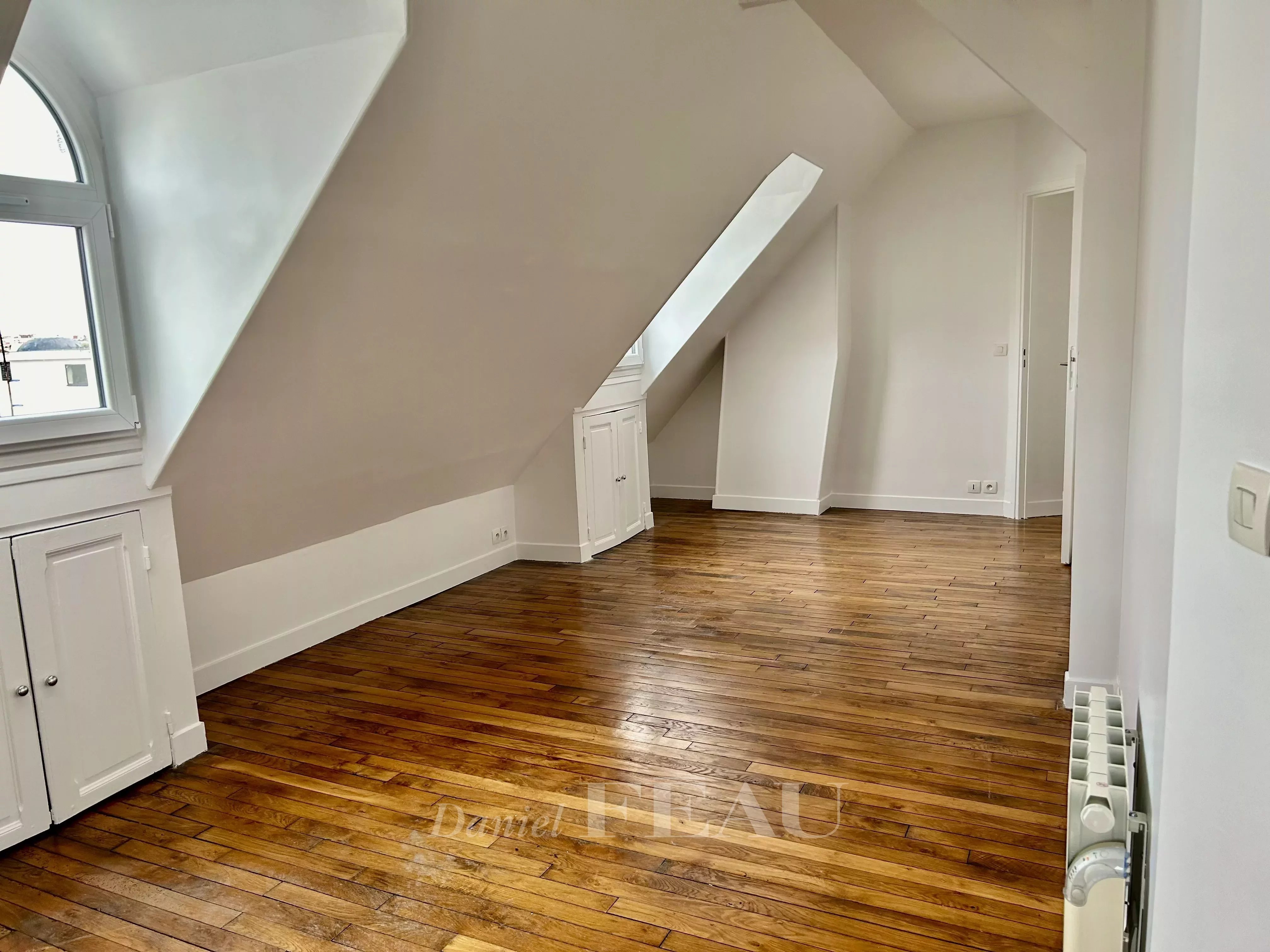 Appartement a louer levallois-perret - 4 pièce(s) - 57.62 m2 - Surfyn