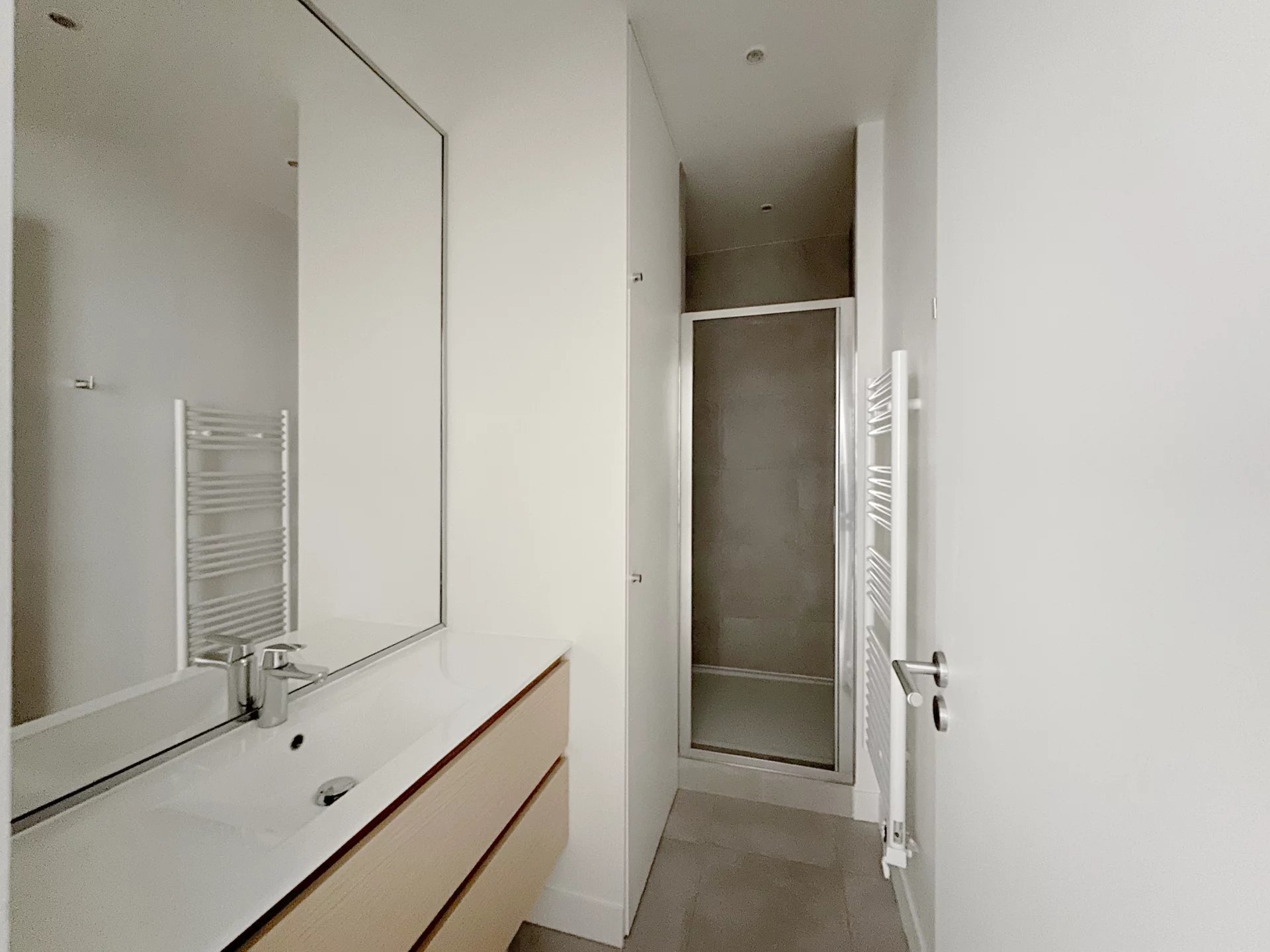 Appartement a louer  - 1 pièce(s) - 35.8 m2 - Surfyn