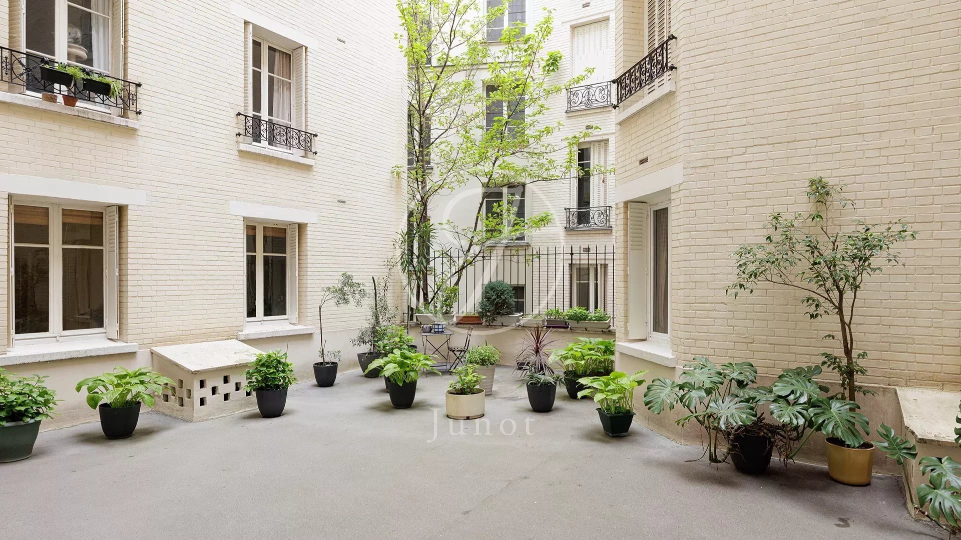 Appartement a louer paris-18e-arrondissement - 1 pièce(s) - 19.59 m2 - Surfyn