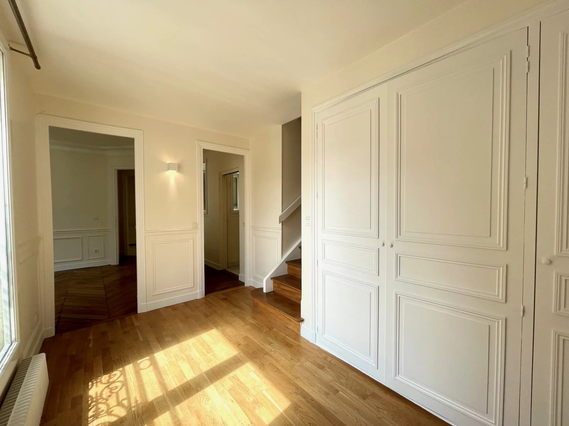 Appartement a louer paris-16e-arrondissement - 5 pièce(s) - 150.3 m2 - Surfyn