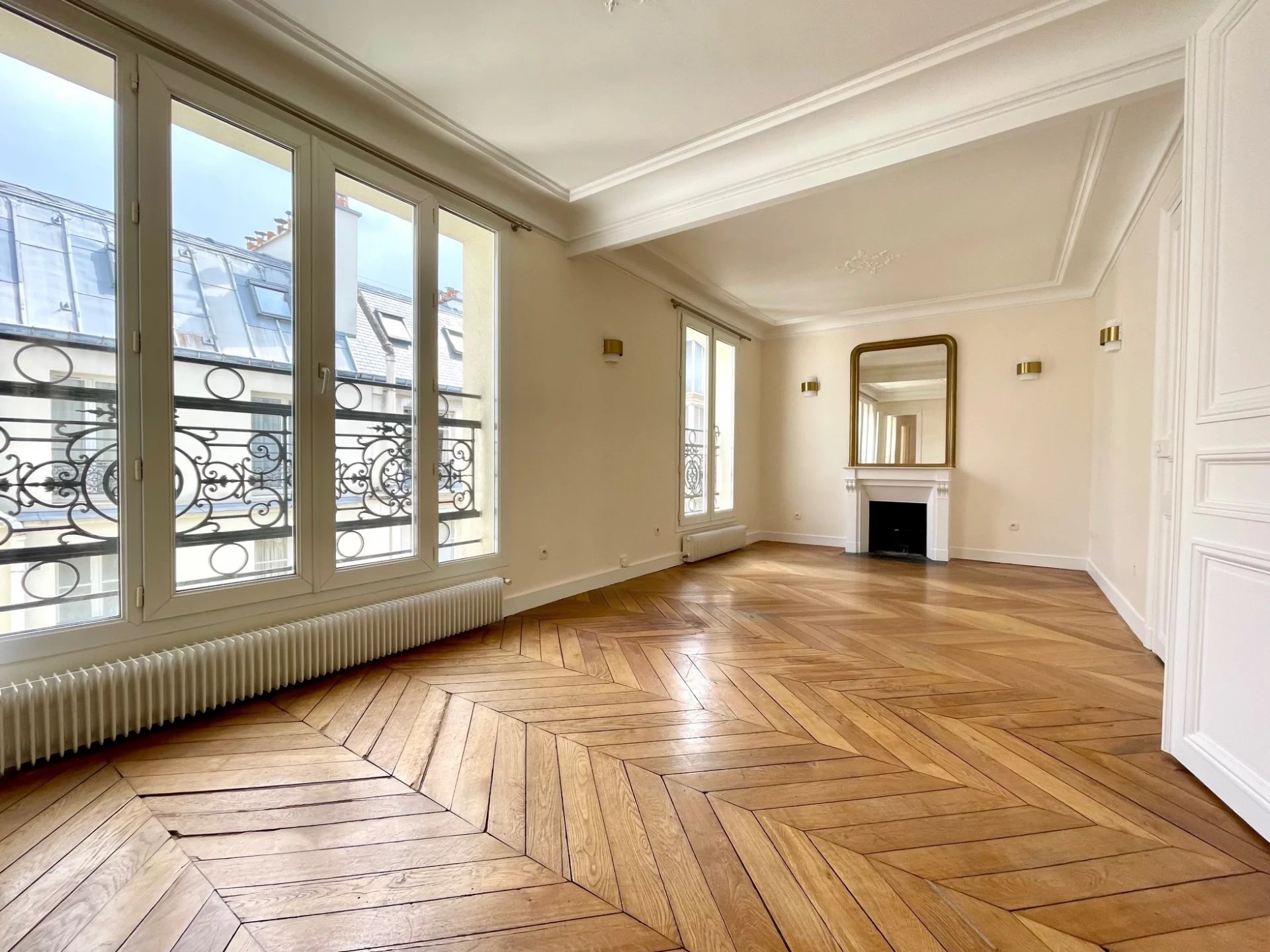 Appartement a louer paris-16e-arrondissement - 5 pièce(s) - 150.3 m2 - Surfyn