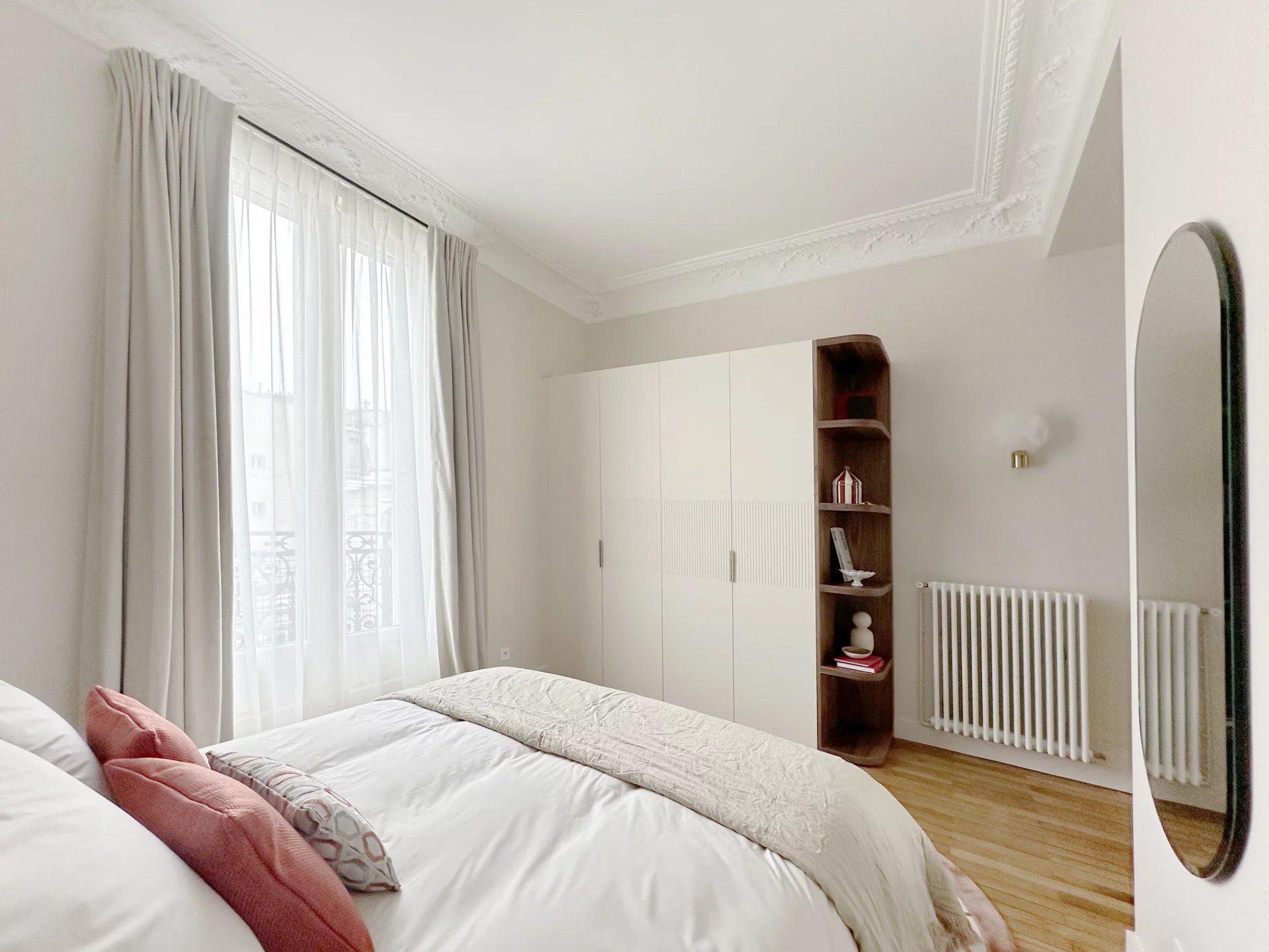 Appartement a louer paris-8e-arrondissement - 5 pièce(s) - 172 m2 - Surfyn