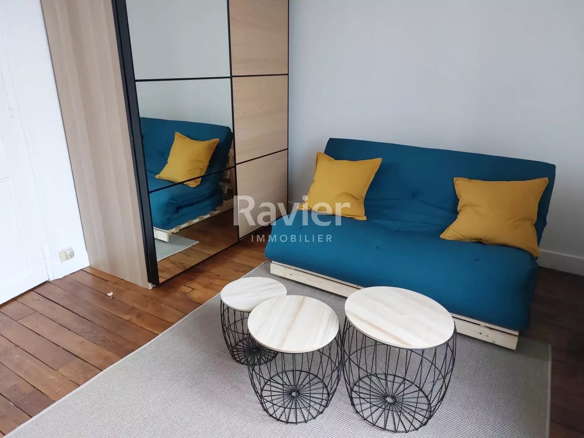 Appartement a vendre  - 1 pièce(s) - 17.81 m2 - Surfyn