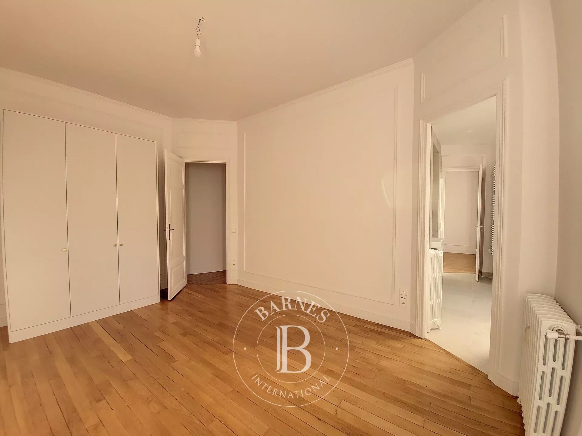 Appartement a louer paris-7e-arrondissement - 5 pièce(s) - 126.25 m2 - Surfyn
