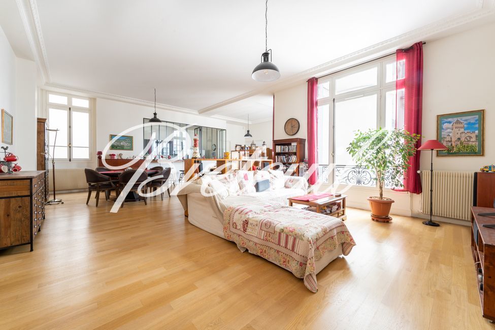Appartement a vendre paris-16e-arrondissement - 6 pièce(s) - 187 m2 - Surfyn