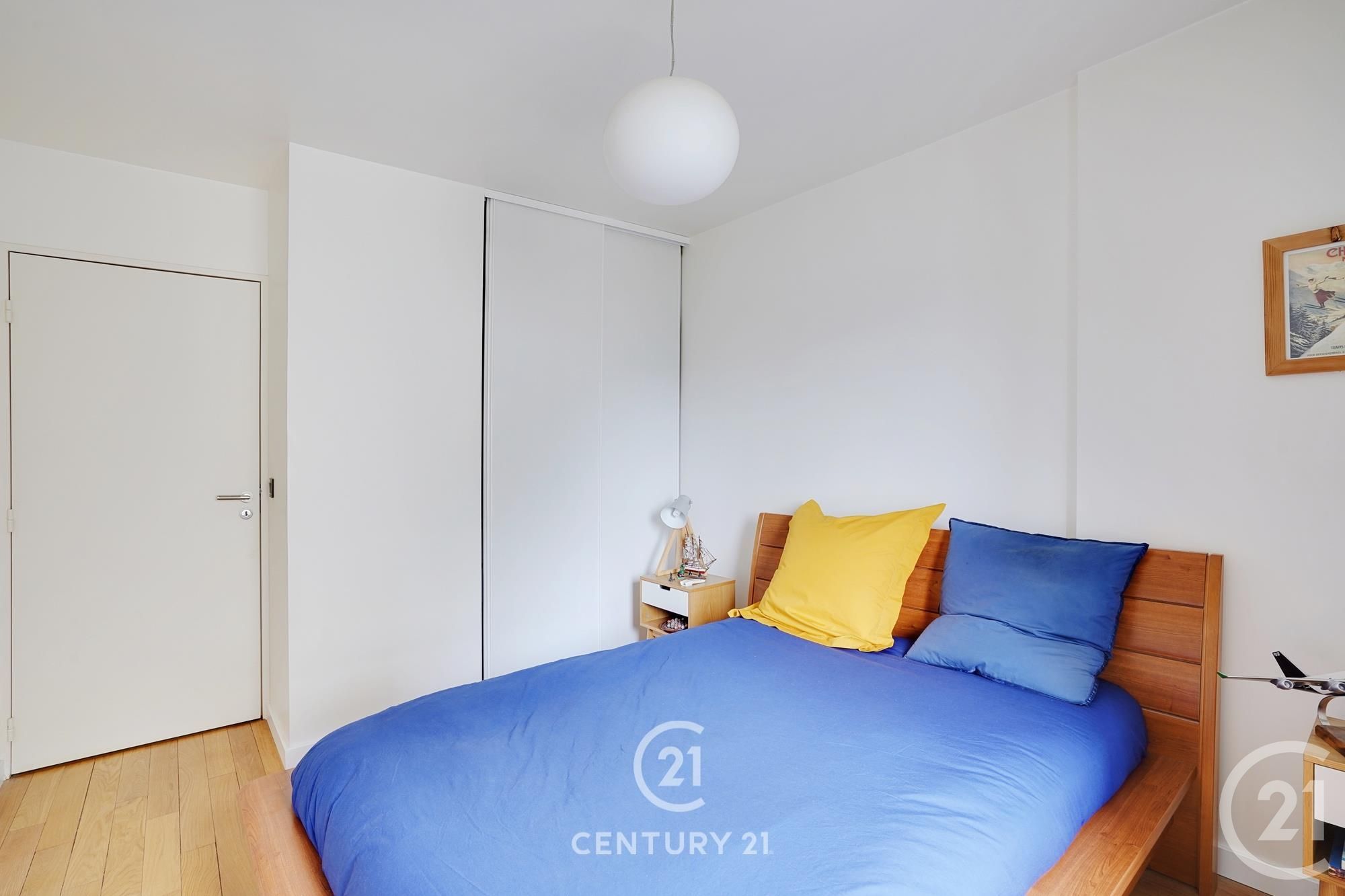 Appartement a louer paris-15e-arrondissement - 2 pièce(s) - 50.7 m2 - Surfyn