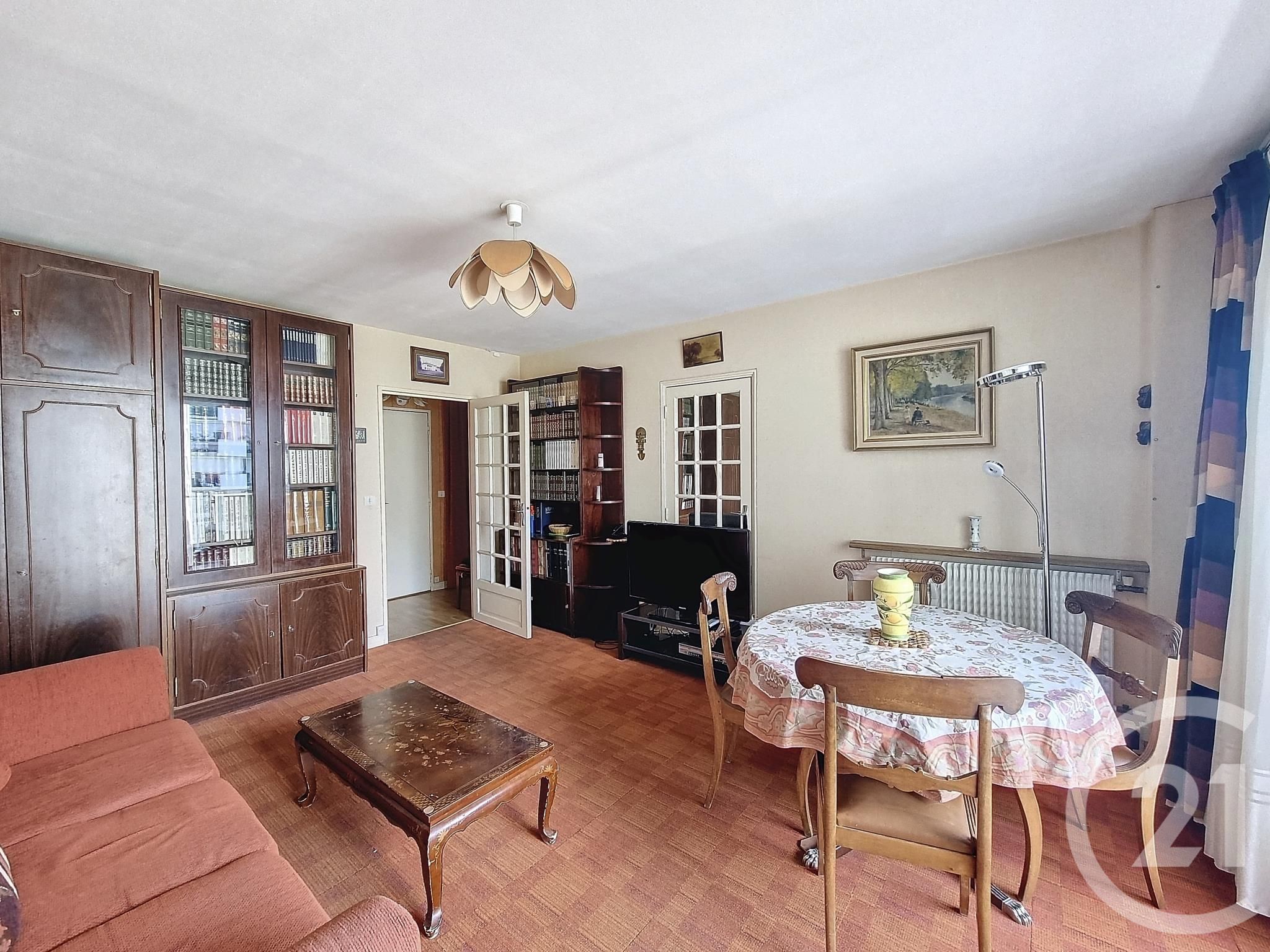 Appartement a vendre  - 4 pièce(s) - 79.75 m2 - Surfyn