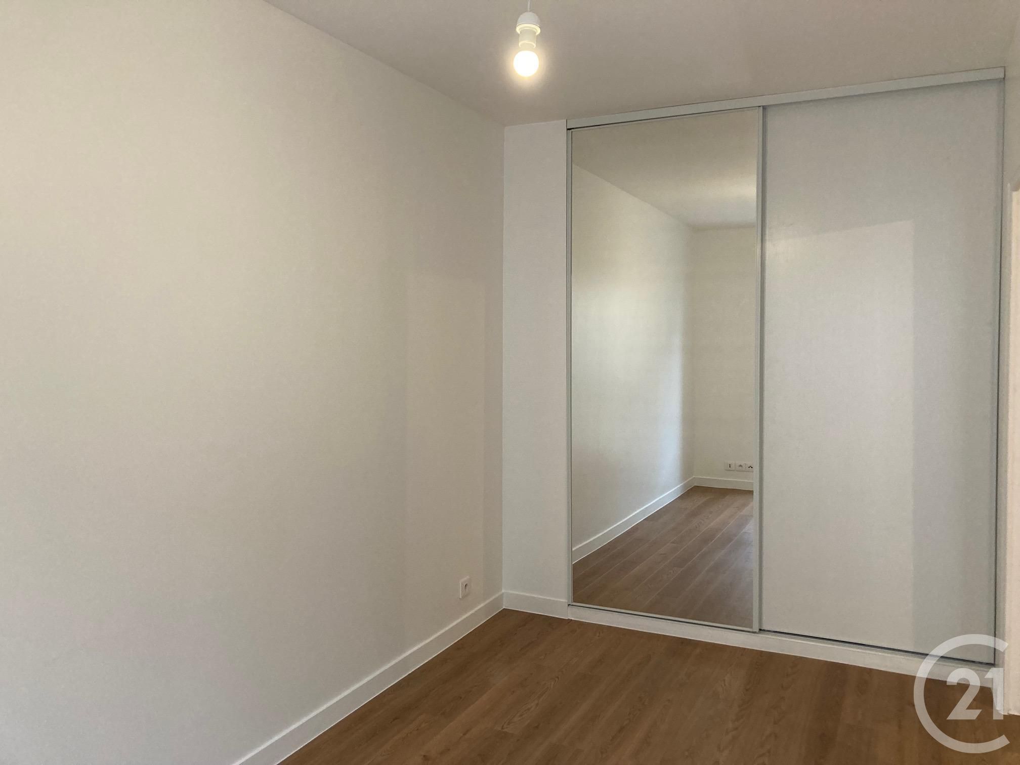 Appartement a louer  - 2 pièce(s) - 44.5 m2 - Surfyn