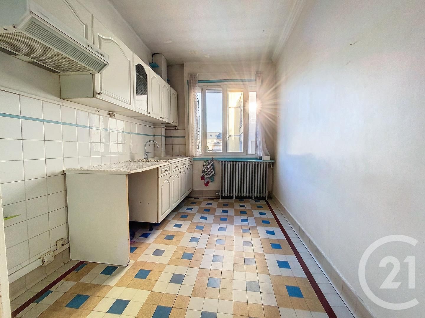 Maison a louer paris-13e-arrondissement - 4 pièce(s) - 80 m2 - Surfyn
