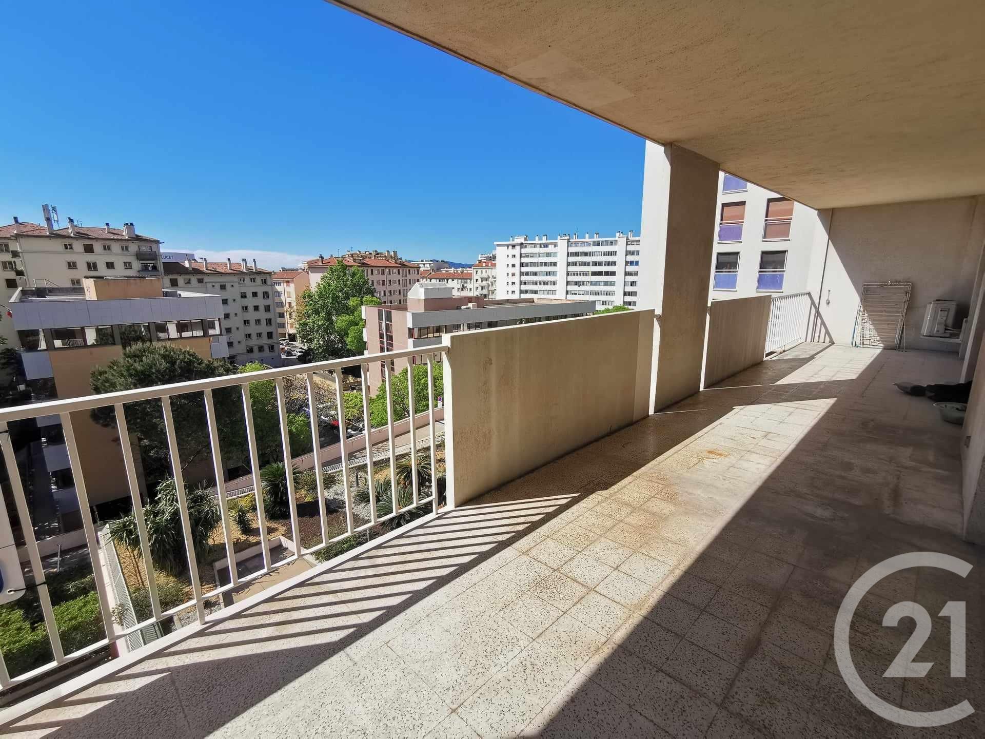 Appartement 5 pièces 95 m² Toulon