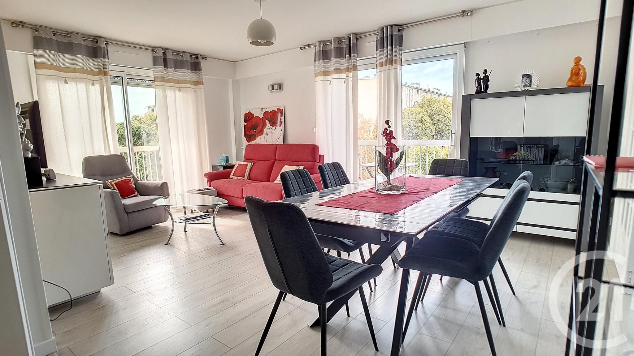 Appartement a vendre rueil-malmaison - 4 pièce(s) - 83.51 m2 - Surfyn