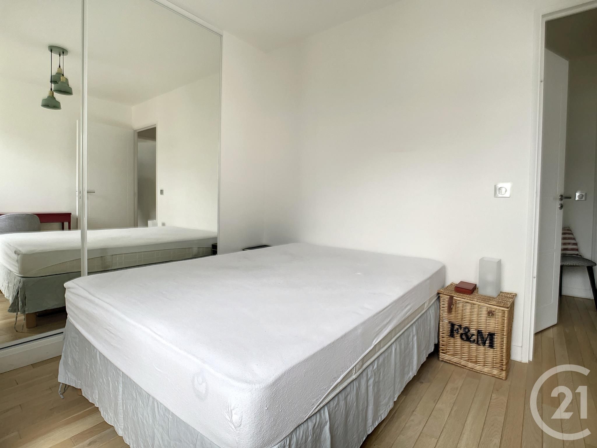 Appartement a louer boulogne-billancourt - 4 pièce(s) - 97.54 m2 - Surfyn