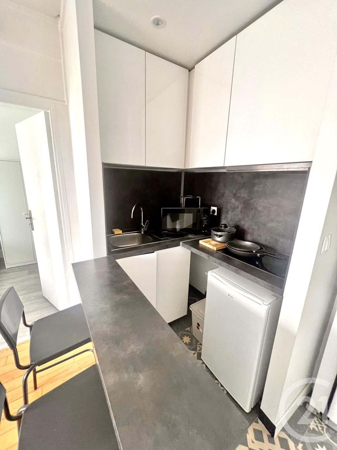 Appartement a louer paris-20e-arrondissement - 2 pièce(s) - 25 m2 - Surfyn