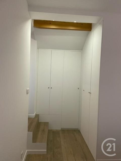 Appartement a louer  - 2 pièce(s) - 39.9 m2 - Surfyn