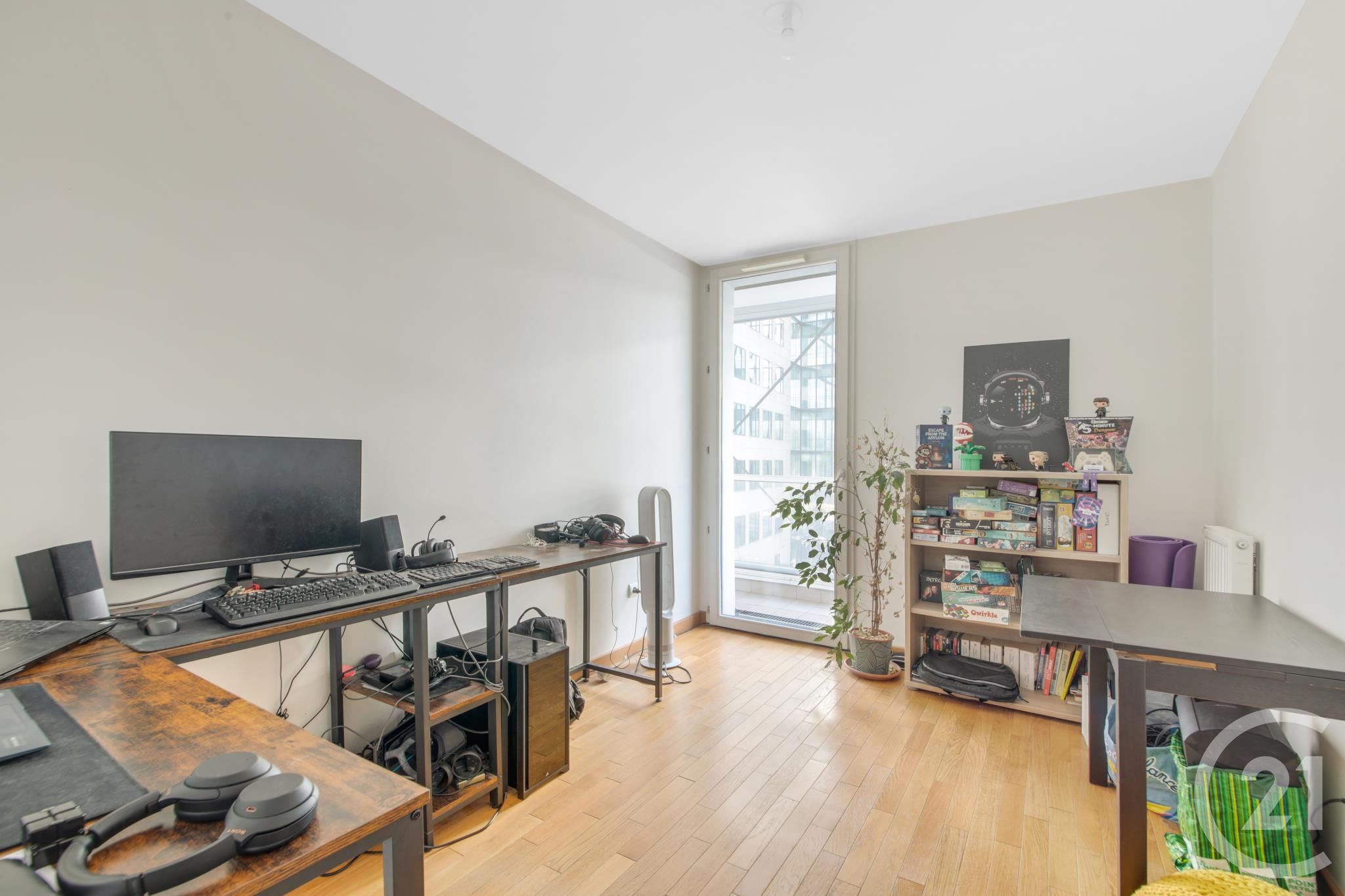 Appartement a louer issy-les-moulineaux - 3 pièce(s) - 65.25 m2 - Surfyn