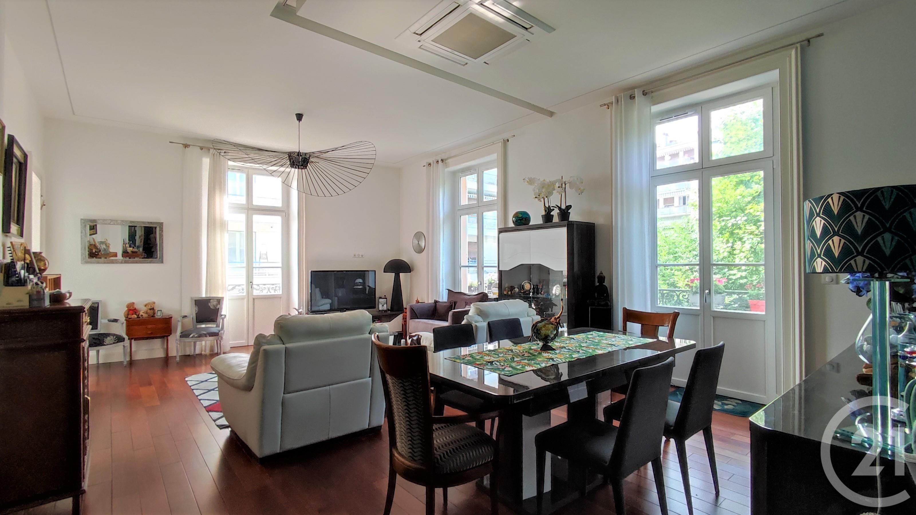 Appartement 2 pièces 66 m² Aix-les-Bains