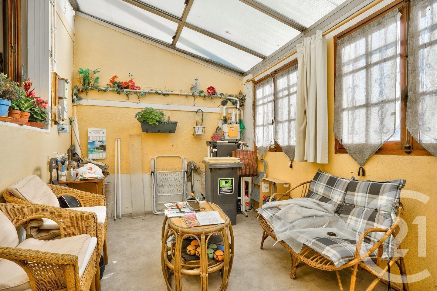 Maison a louer paris-19e-arrondissement - 4 pièce(s) - 67 m2 - Surfyn
