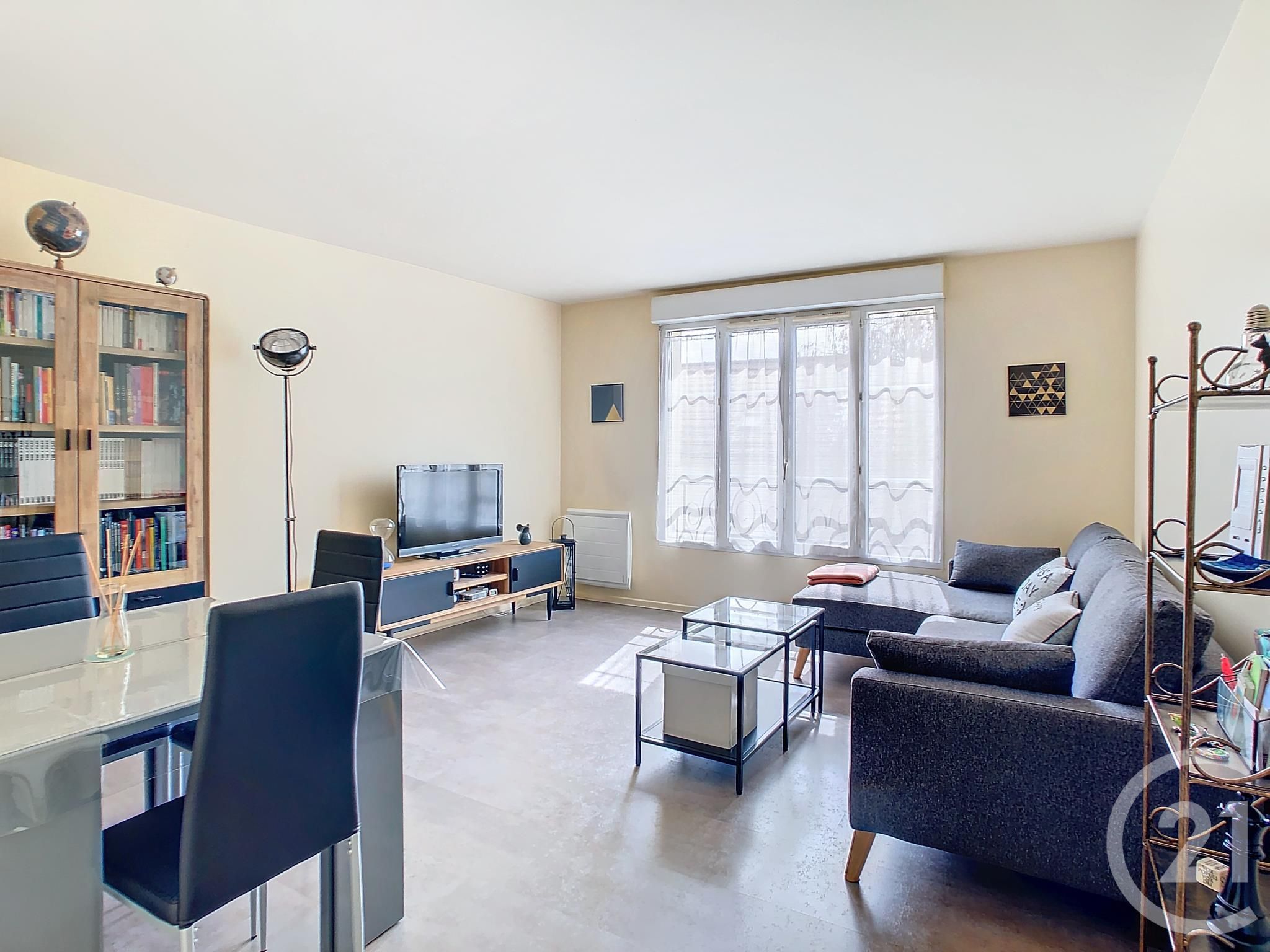 Appartement a vendre  - 2 pièce(s) - 49.47 m2 - Surfyn