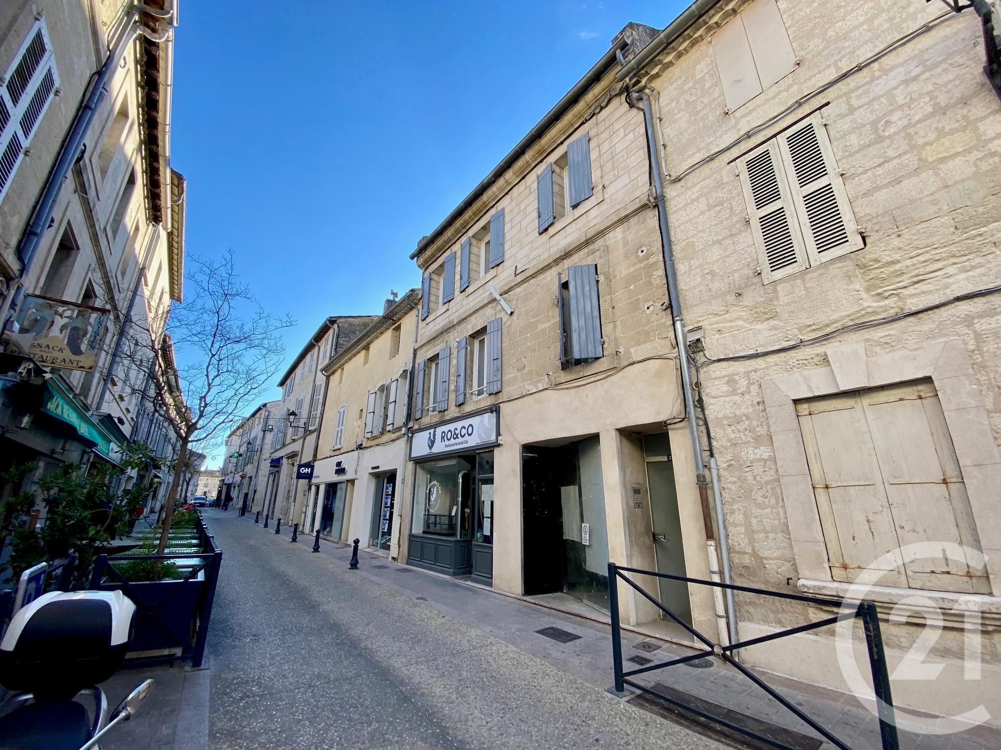 Appartement 4 pièces 80 m² Villeneuve-lès-Avignon
