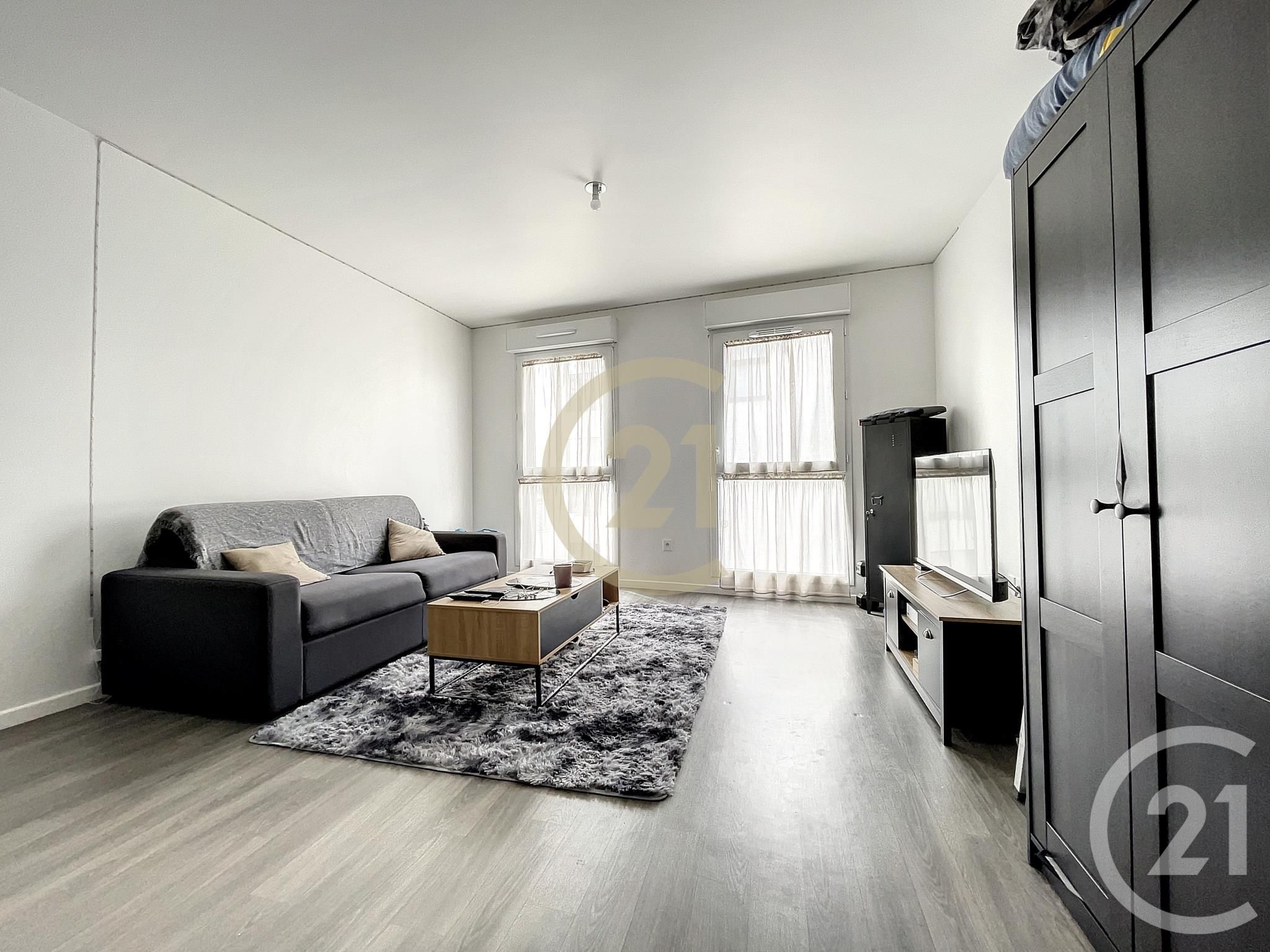 Appartement a louer jouy-le-moutier - 1 pièce(s) - 28.8 m2 - Surfyn