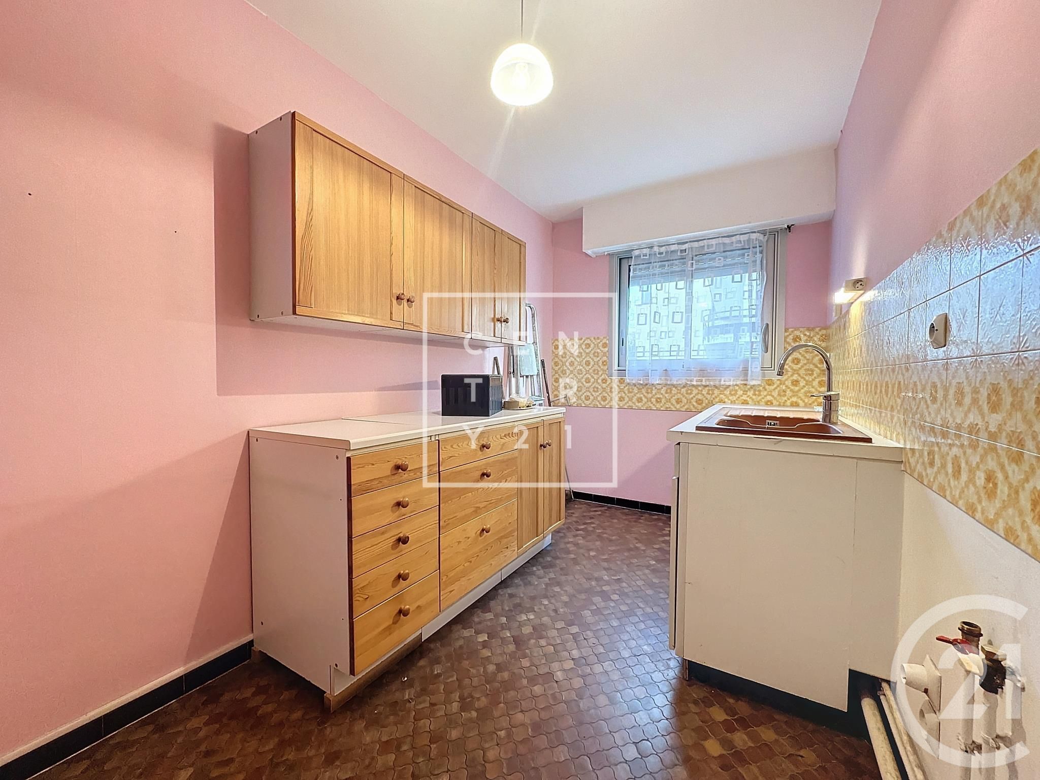Appartement a louer fontenay-aux-roses - 2 pièce(s) - 62.93 m2 - Surfyn