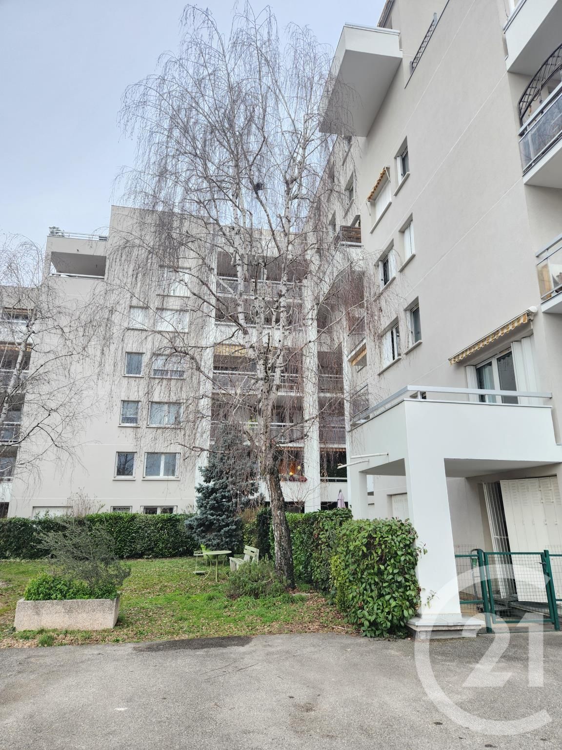 Appartement 4 pièces 80 m² Villeurbanne