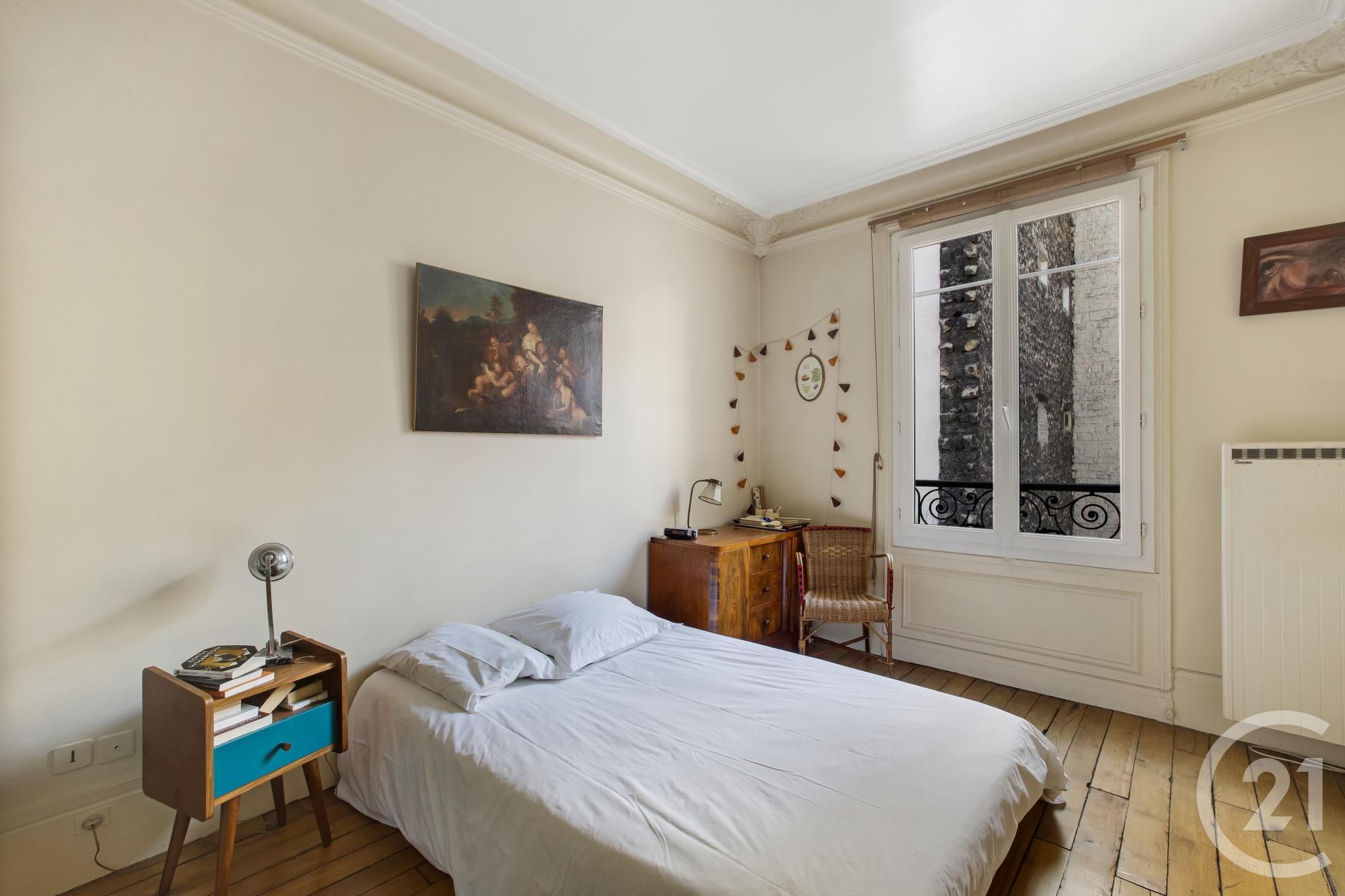 Appartement a louer paris-9e-arrondissement - 4 pièce(s) - 62 m2 - Surfyn