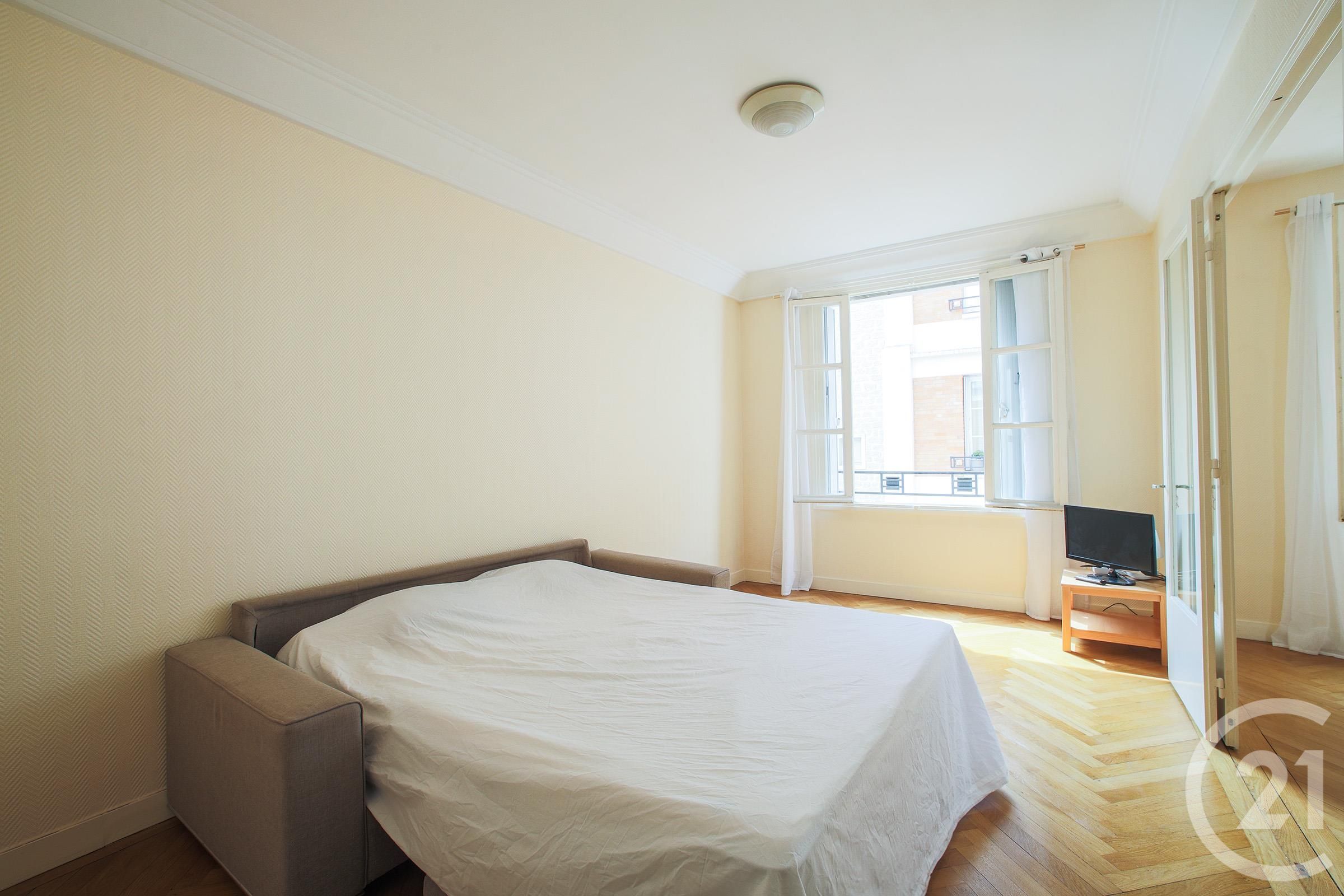 Appartement a louer paris-9e-arrondissement - 3 pièce(s) - 62.86 m2 - Surfyn