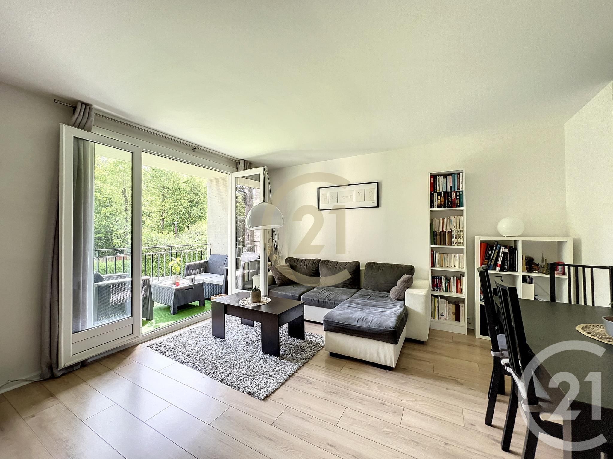 Appartement a louer ville-d'avray - 3 pièce(s) - 71.59 m2 - Surfyn