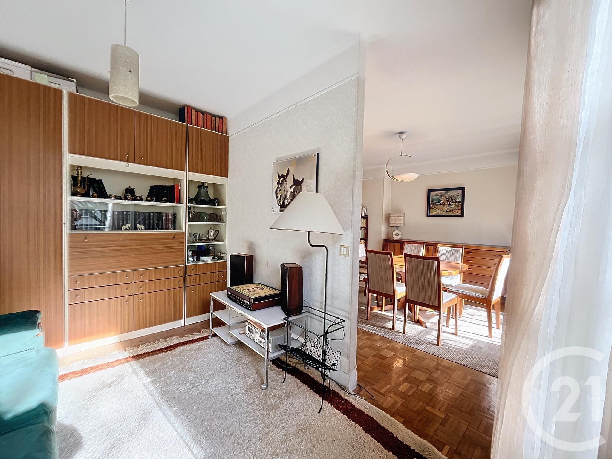Appartement a vendre  - 4 pièce(s) - 71.88 m2 - Surfyn