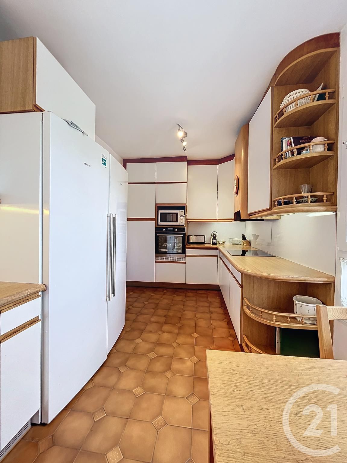 Appartement a vendre  - 4 pièce(s) - 96.55 m2 - Surfyn