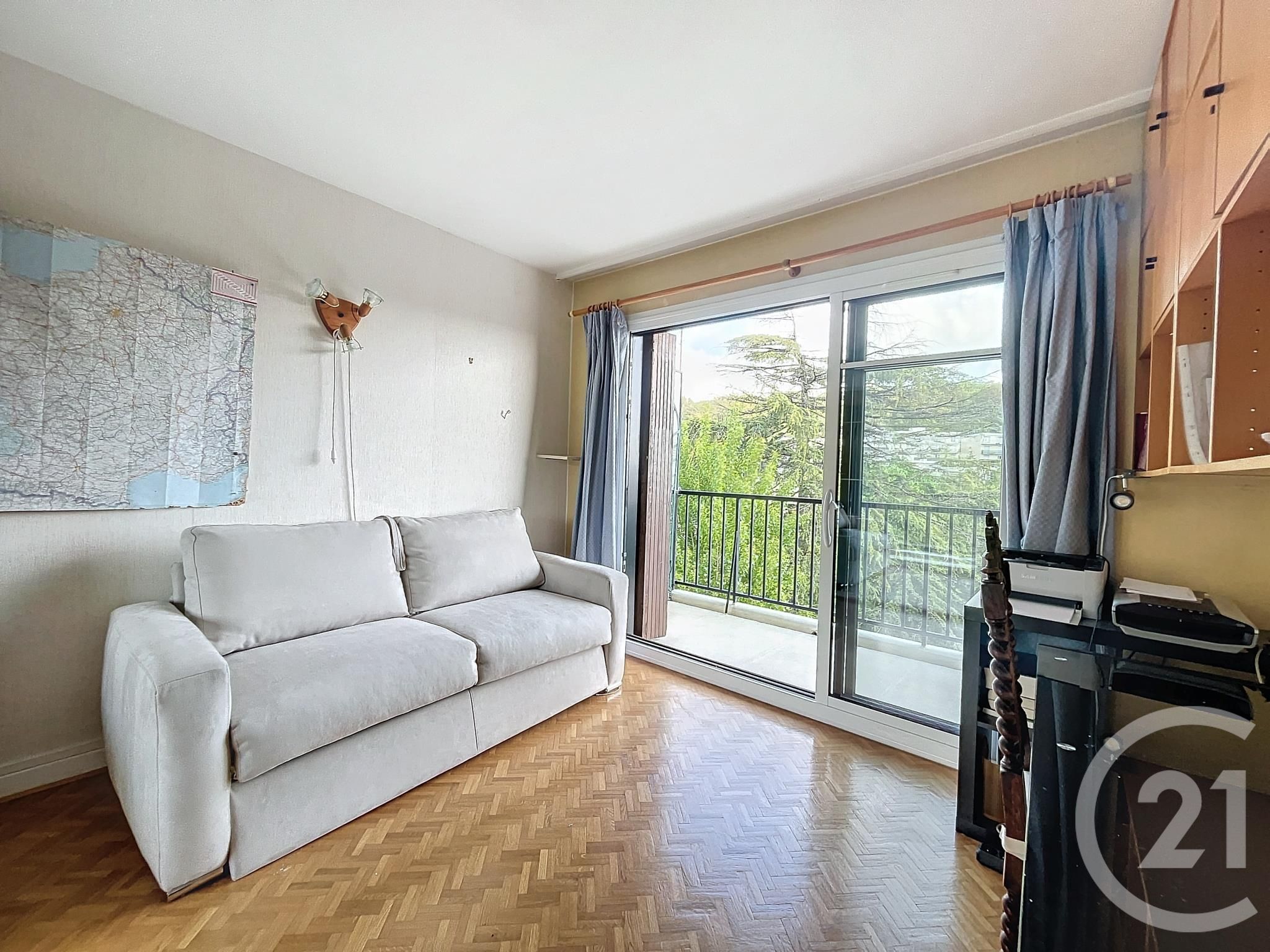 Appartement a louer ville-d'avray - 4 pièce(s) - 96.55 m2 - Surfyn