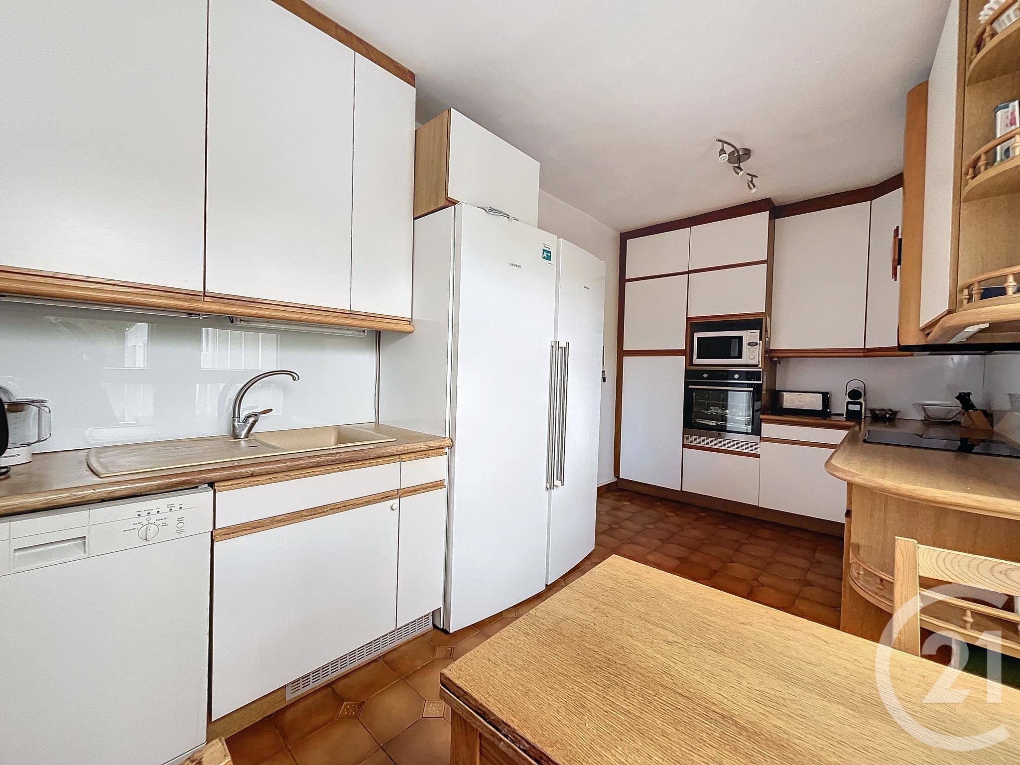 Appartement a vendre  - 4 pièce(s) - 96.55 m2 - Surfyn