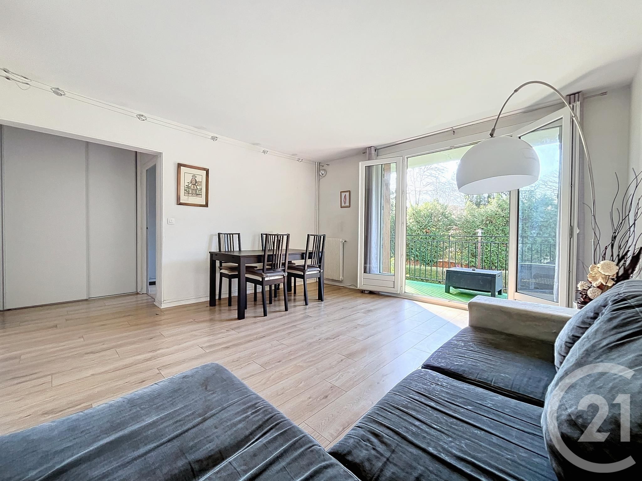 Appartement a vendre  - 3 pièce(s) - 70.72 m2 - Surfyn
